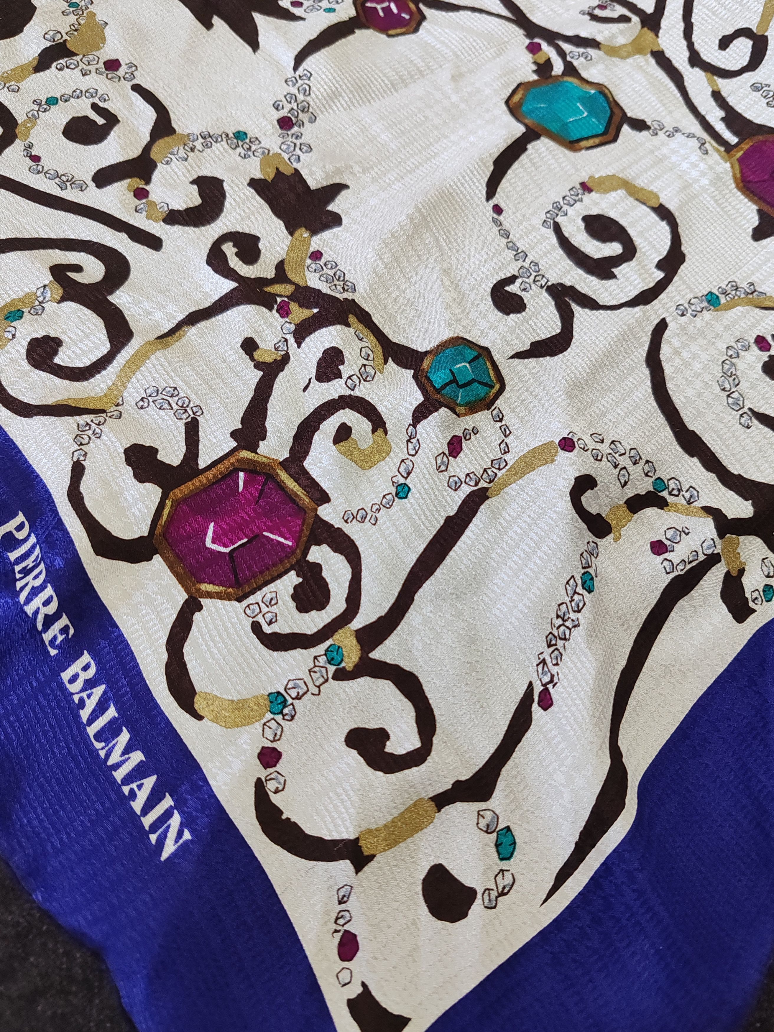 Pierre Balmain Vintage Silk Scarf Pierre Balmain Rare Women Back design Size ONE SIZE - 3 Thumbnail