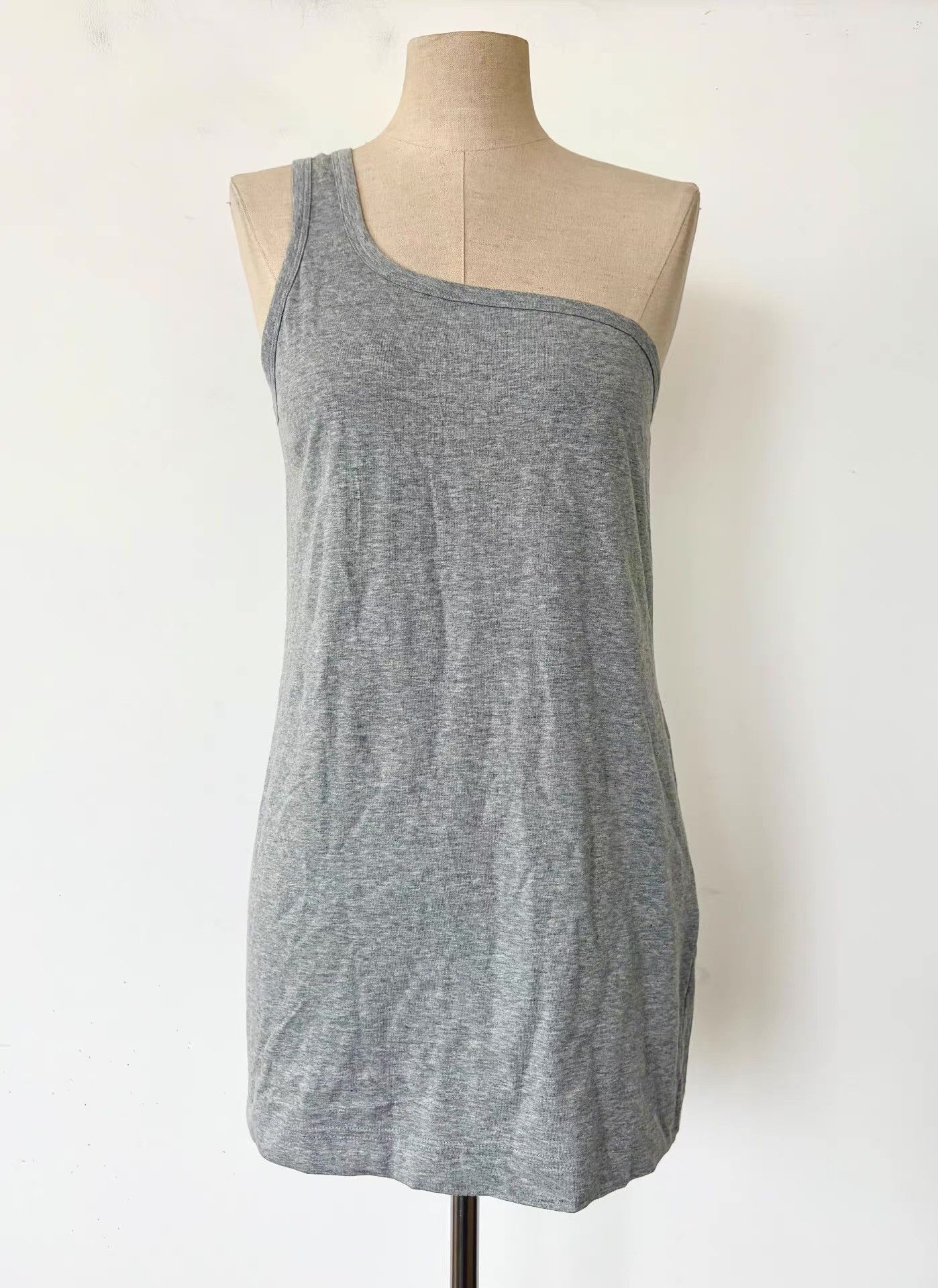 Dolce & Gabbana Dolce & Gabbana Women's One-shoulder Grey Cami Top Ｑ21 Size L / US 10 / IT 46 - 1 Thumbnail