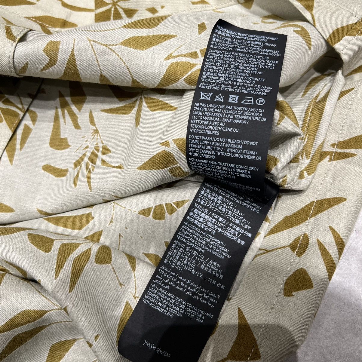 Saint Laurent Paris Saint Laurent Short Sleeve Shirt in Large Size US L / EU 52-54 / 3 - 5 Thumbnail