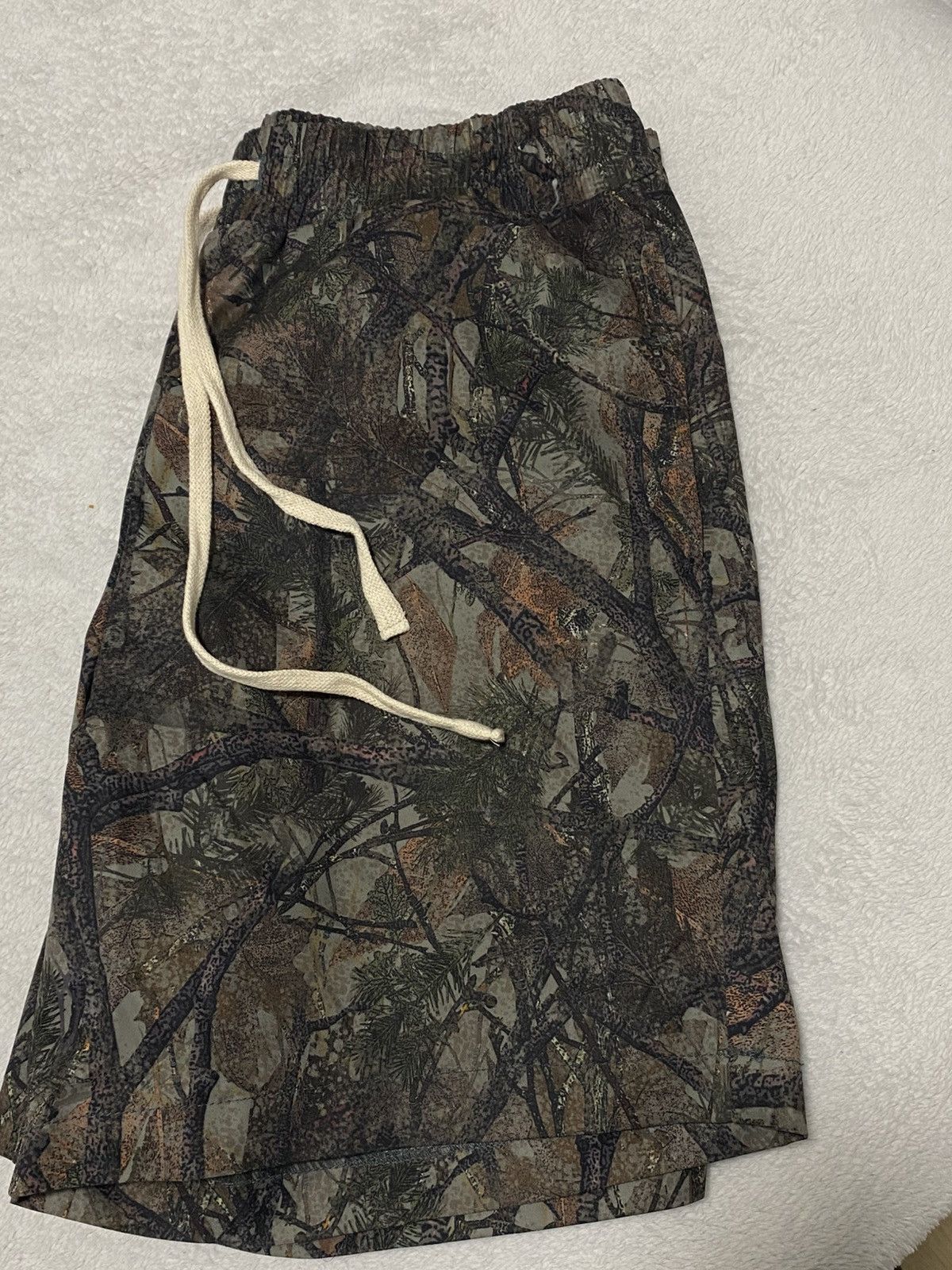 Other Camo shorts Size US 32 / EU 48 - 2 Thumbnail