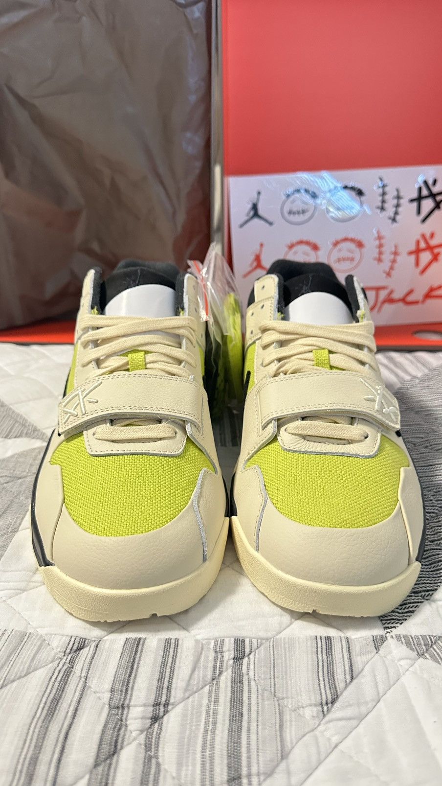 Travis Scott Jordan Jumpman Jack TR Travis Scott Bright Cactus Size 13 Size US 13 / EU 46 - 4 Thumbnail