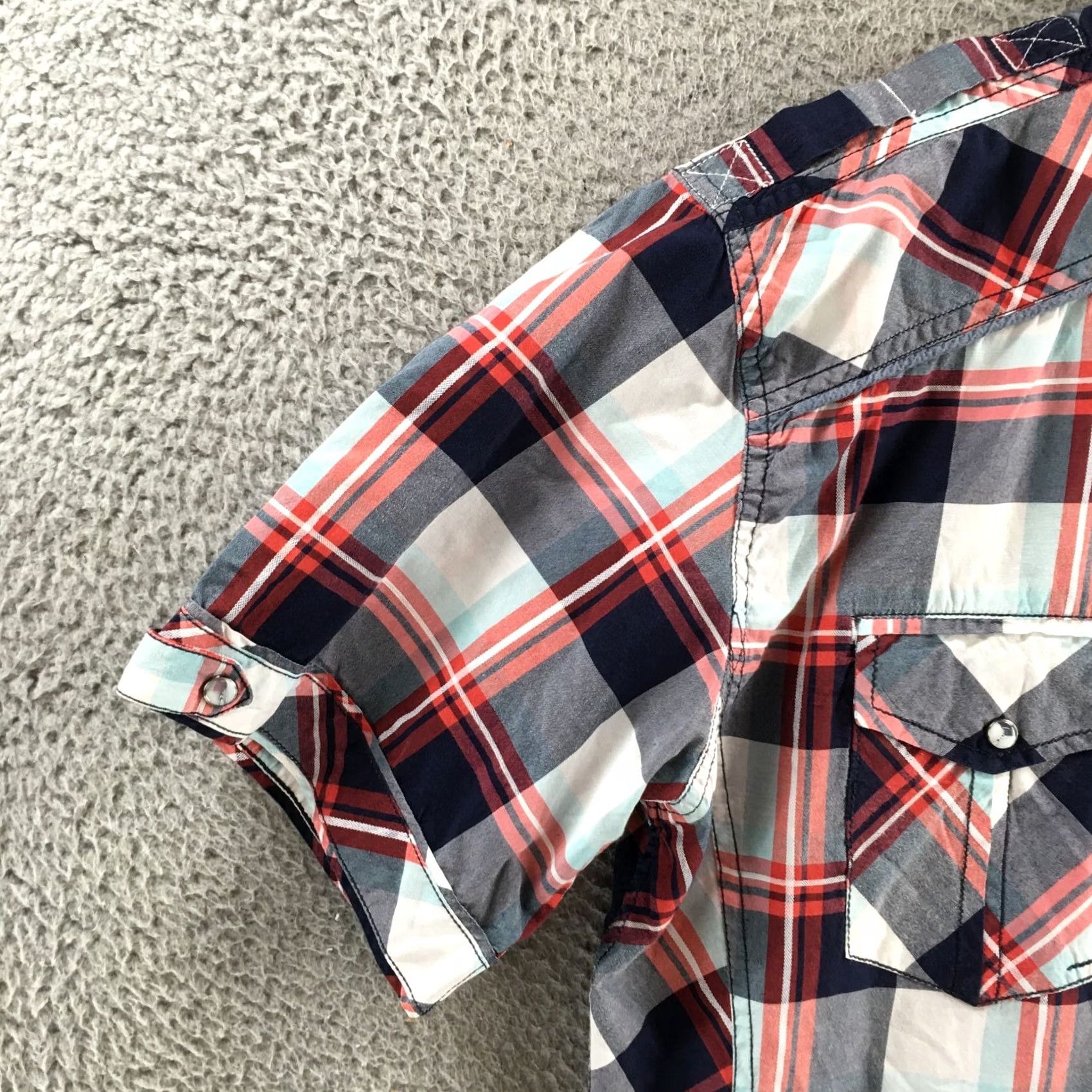 BKE BKE Shirt Mens L Athletic Fit Red Plaid Short Sleeve Button Front Top Size US L / EU 52-54 / 3 - 6 Thumbnail