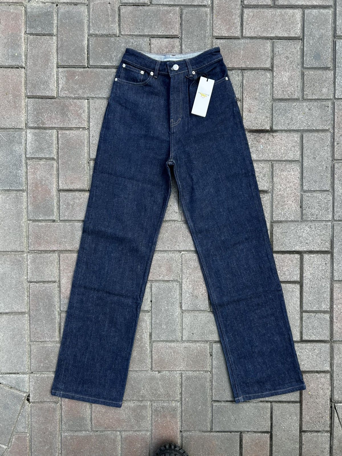 Designer × Japanese Brand × Maison Kitsune Maison Kitsune Raw Japanese Indigo Jeans Size US 28 / EU 44 - 1 Thumbnail