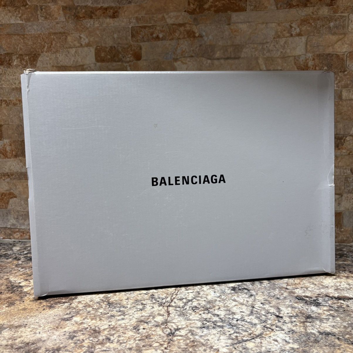 Balenciaga Balenciaga Track 3 Distressed Sneaker Red Size US 10 / EU 43 - 10 Thumbnail