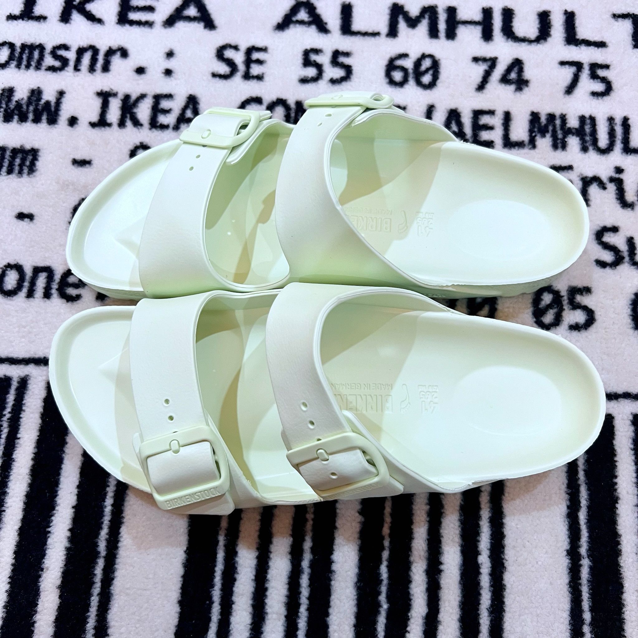 Birkenstock Birkenstock Arizona EVA Rubber Strap Sandal - Faded Lime. Size US 11 / IT 41 - 6 Thumbnail