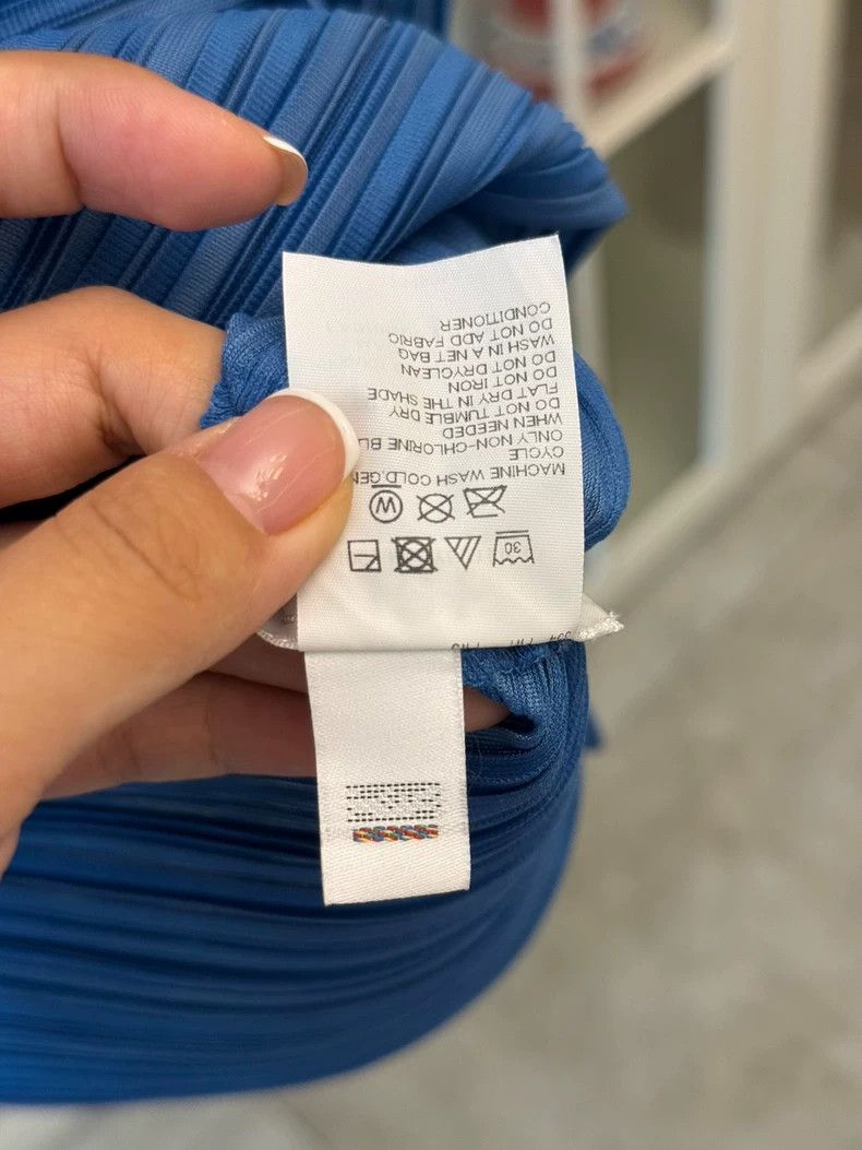 Other Issey Miyake size:one size Blue striped spring top Size S / US 4 / IT 40 - 5 Thumbnail