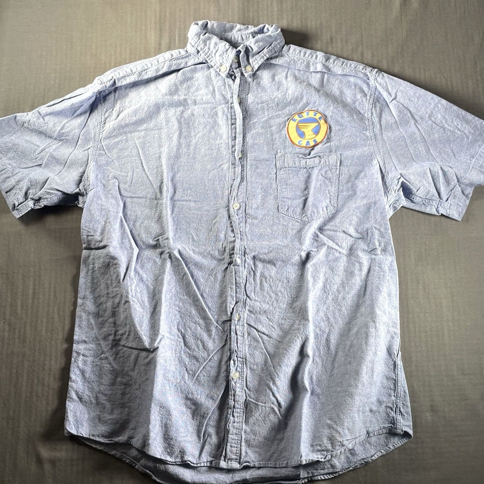 Disney Disney Cars Land Shirt Men’s XL Button-Down Short Sleeve Embroidered Patch Blue Cafe Disneyland Butte Clark? Size US XL / EU 56 / 4 - 6 Thumbnail