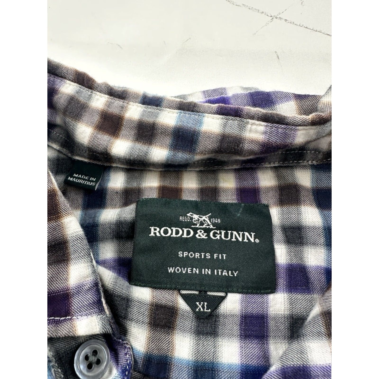 Rodd & Gunn Rodd & Gunn Shirt Mens XL Gingham Plaid Long Sleeve Button-Up Multicolor Classic Casual Business Workwear U n i s e x A d u l t s Mens Size US XL / EU 56 / 4 - 3 Thumbnail