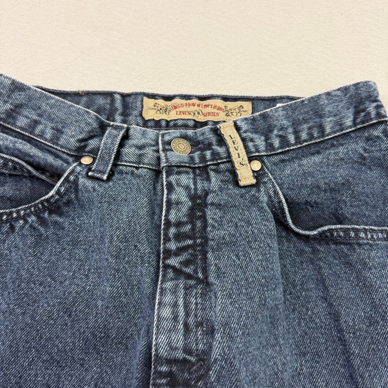 Vintage Vintage Levis 900 Jeans Women's 7 (26x31) Blue Mom High Rise Size 26" / US 2 / IT 38 - 3 Thumbnail