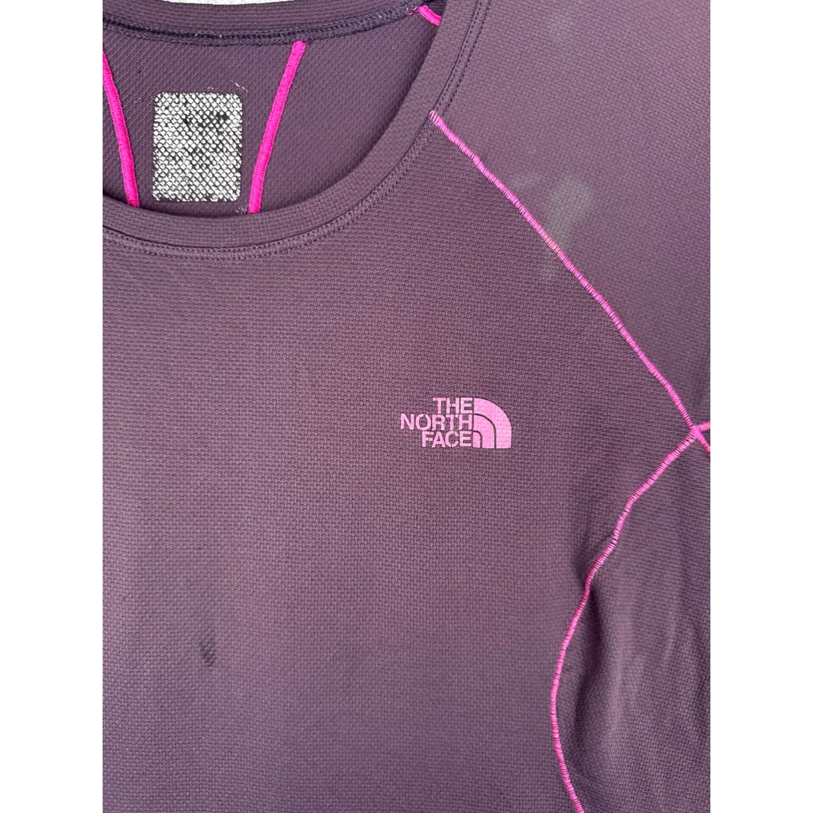 The North Face The North Face Shirt Women Medium Purple Crew Neck Flash Dry 100% Polyester Size M / US 6-8 / IT 42-44 - 6 Thumbnail