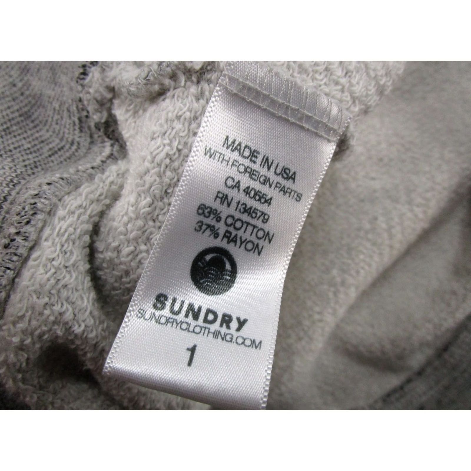 Sundry Sundry Sweatshirt Women's S Gray Love Heart Pullover Crew Neck USA Made Size S / US 4 / IT 40 - 4 Thumbnail