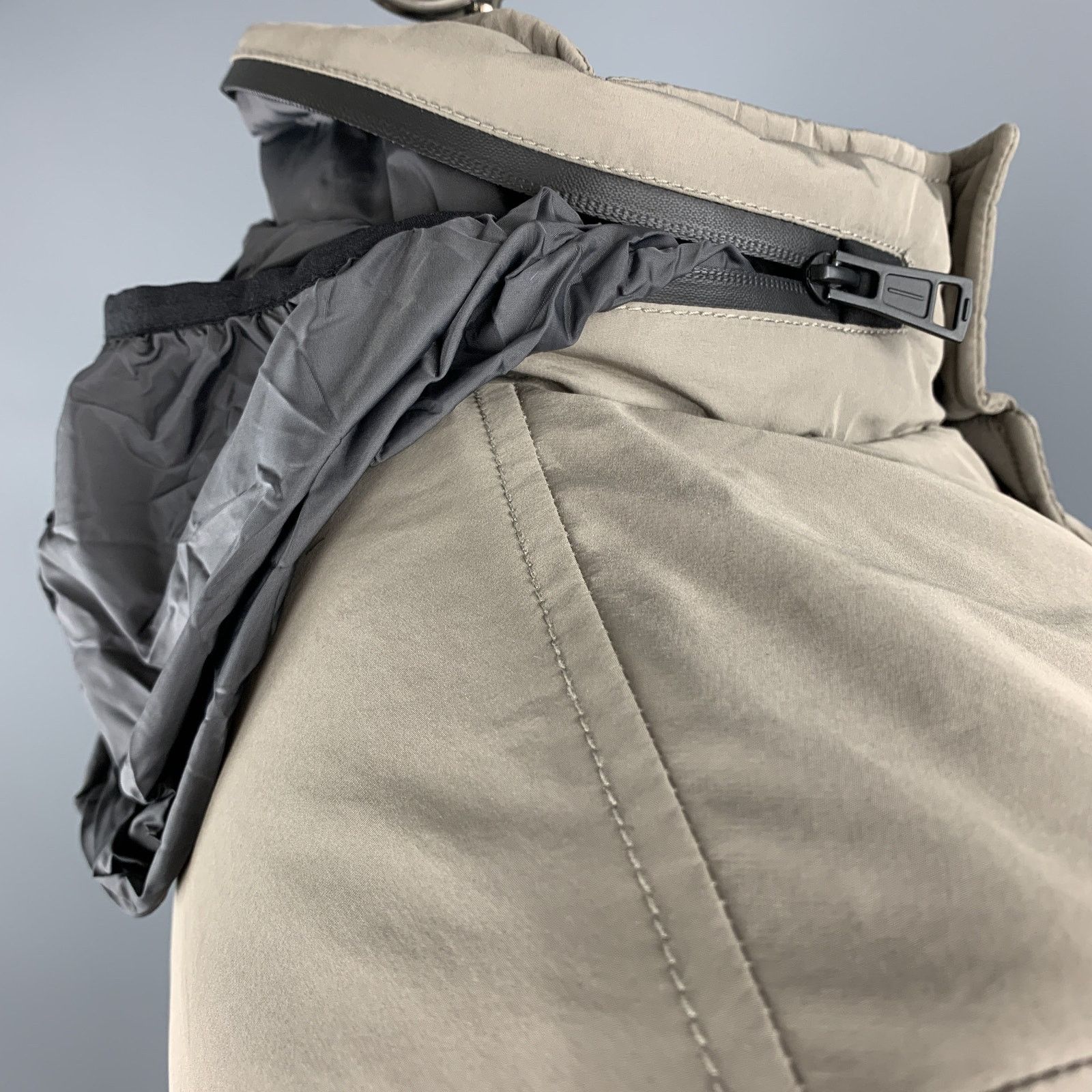 Eredipisano EREDI PISANO M Khaki Beige Padded Pocket Winter Jacket Size US M / EU 48-50 / 2 - 5 Thumbnail