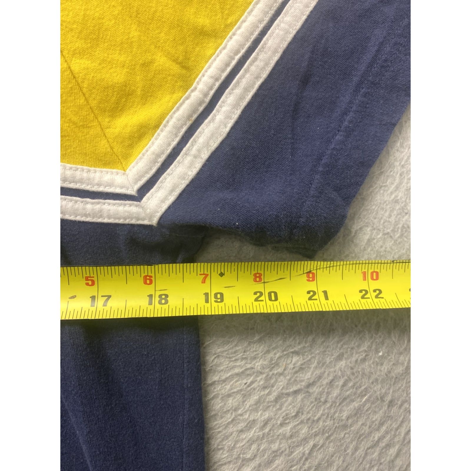 Guess GUESS Shirt Adult yellow Navy Blue Casual Logo Modern Fit Mens M 102-28 Size US M / EU 48-50 / 2 - 4 Thumbnail