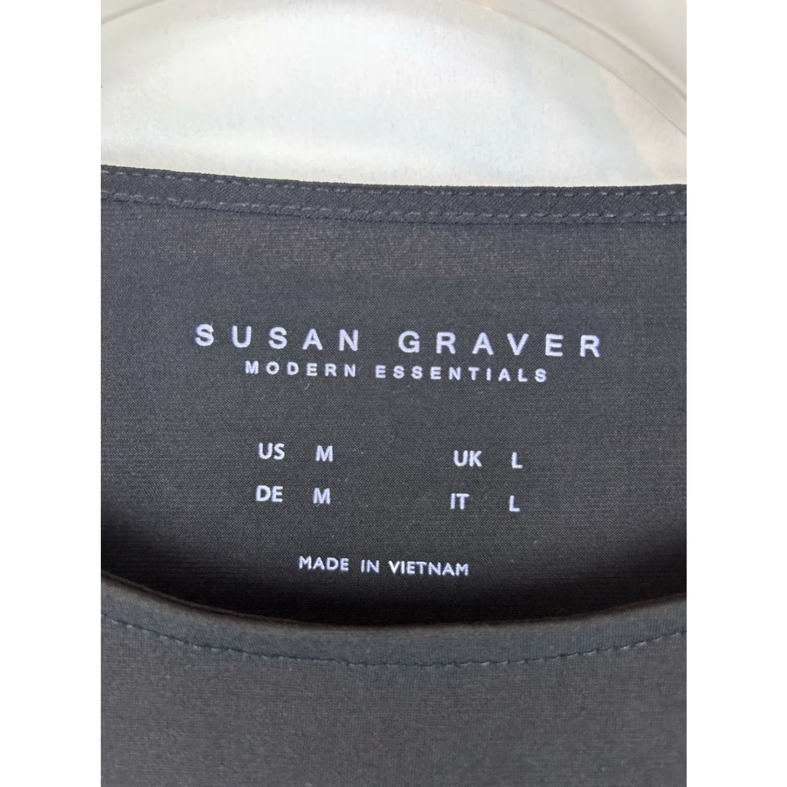 Vintage Susan Graver Top Womens M Liquid Knit Black Pullover Career Capsule Basic Knit Top Casual Office Menstrual? Size M / US 6-8 / IT 42-44 - 3 Thumbnail