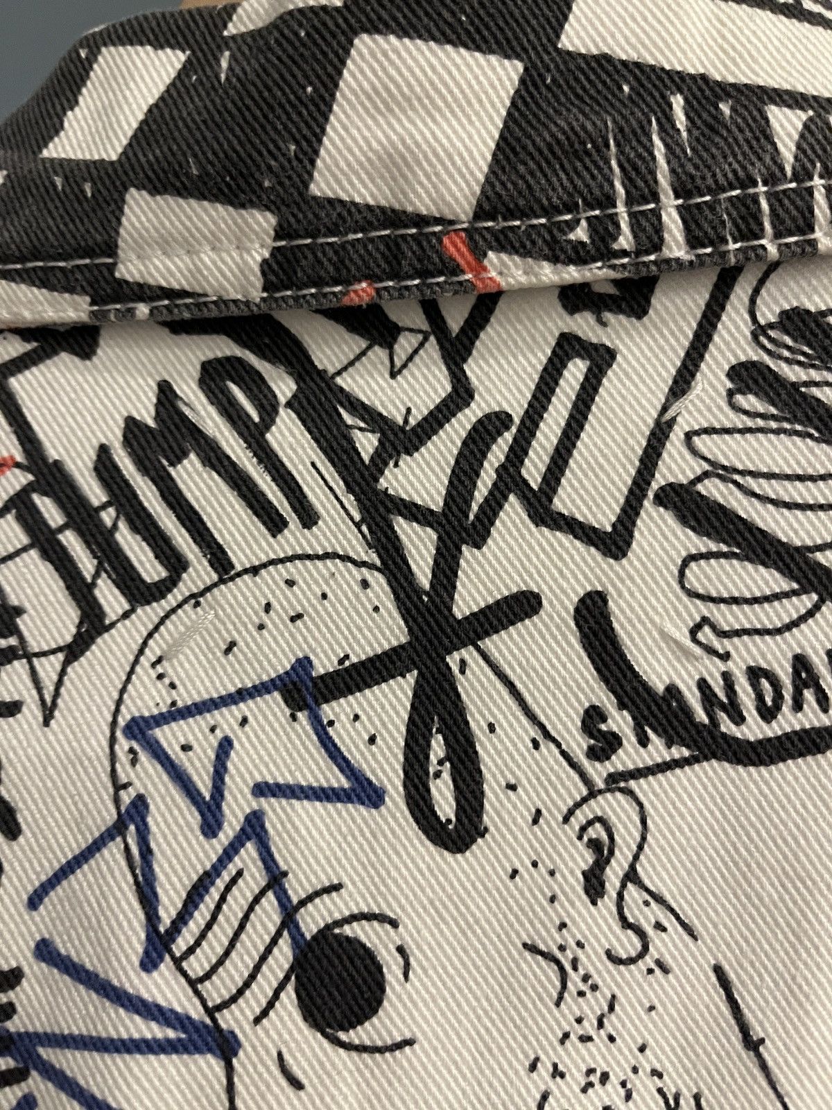 Maison Margiela Margiela Graffiti Print Oversized Denim Jacket Size US S / EU 44-46 / 1 - 5 Thumbnail