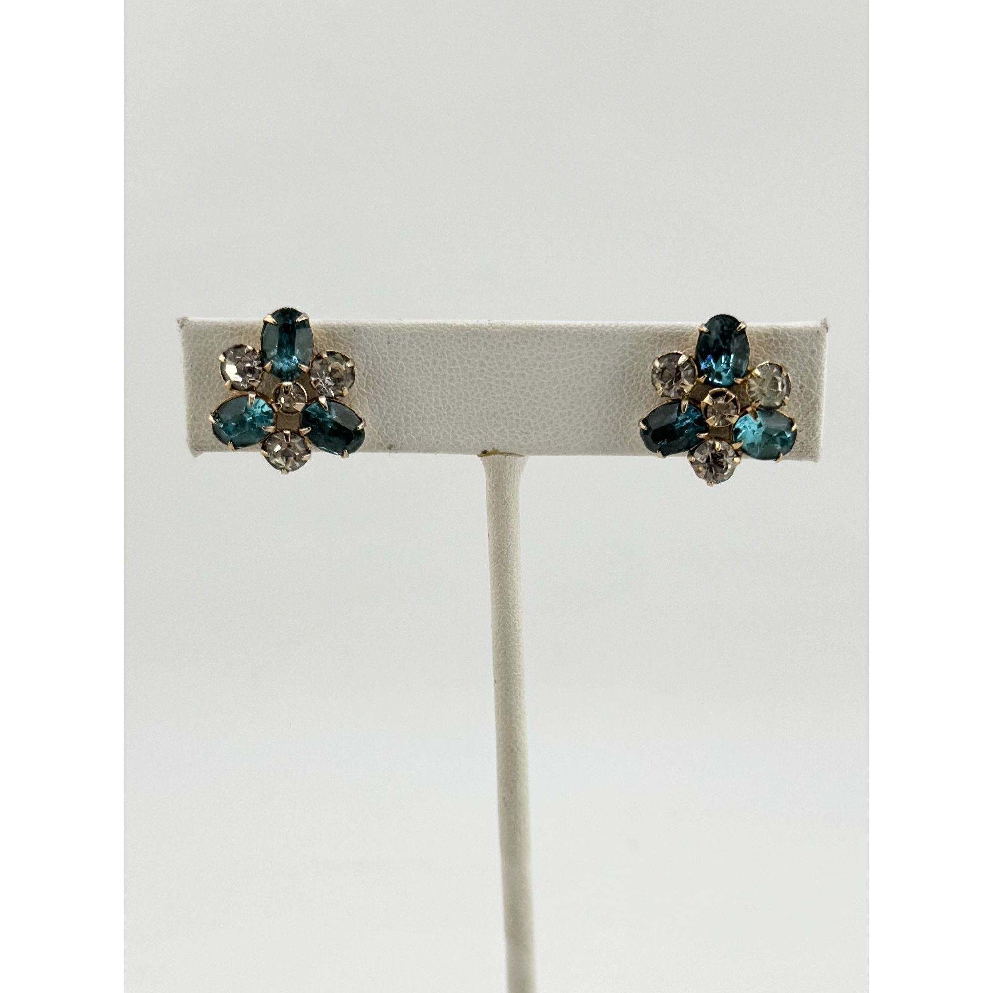 Vintage Vintage Scitarelli rhinestone blue rhinestone earrings Size ONE SIZE - 4 Thumbnail
