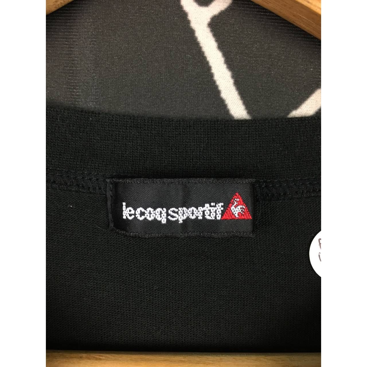 Le Coq Sportif × Vintage Vtg Le Coq Sportif Small Logo Longsleeve Tee Size US L / EU 52-54 / 3 - 9 Thumbnail