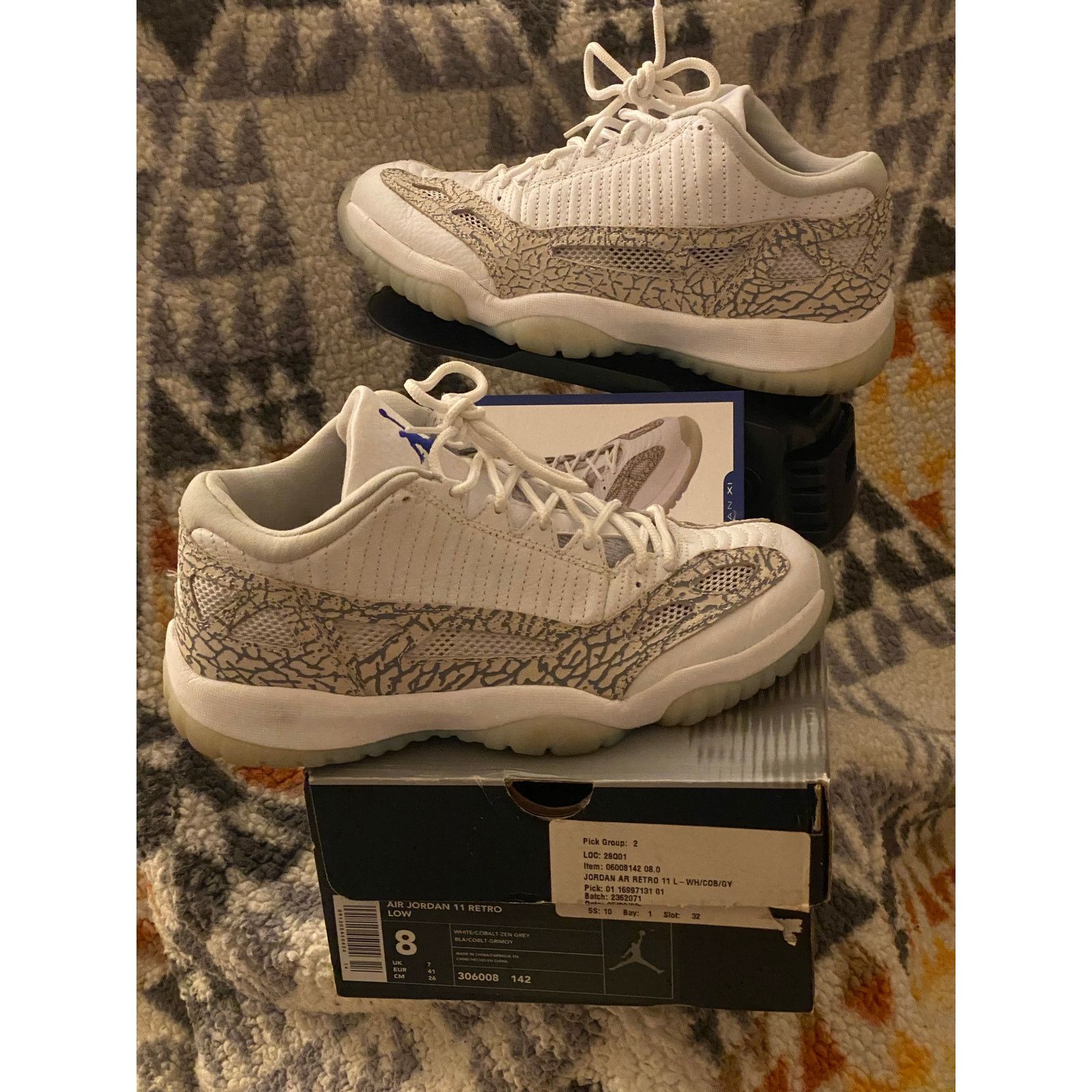 Jordan Brand Air Jordan 11 Retro Low IE 'Cobalt' 2003 Size US 8 / EU 41 - 2 Thumbnail