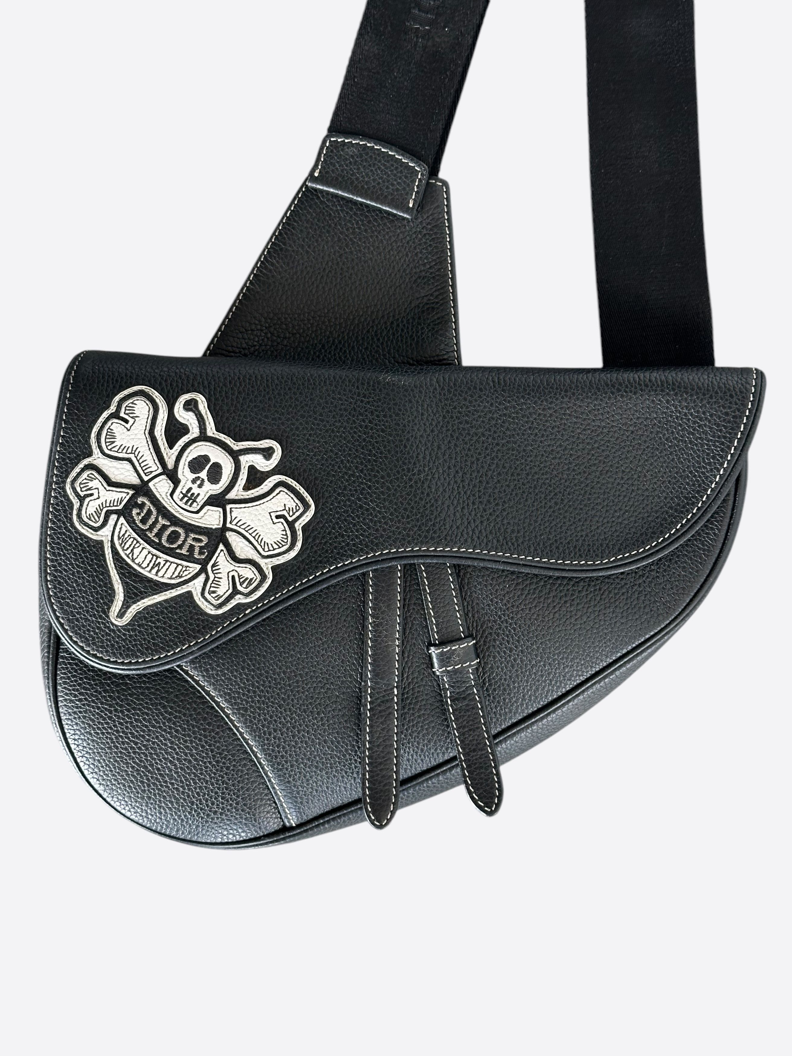 Dior × Stussy Dior x Stussy Black Bee Logo Saddle Bag Size ONE SIZE - 2 Thumbnail