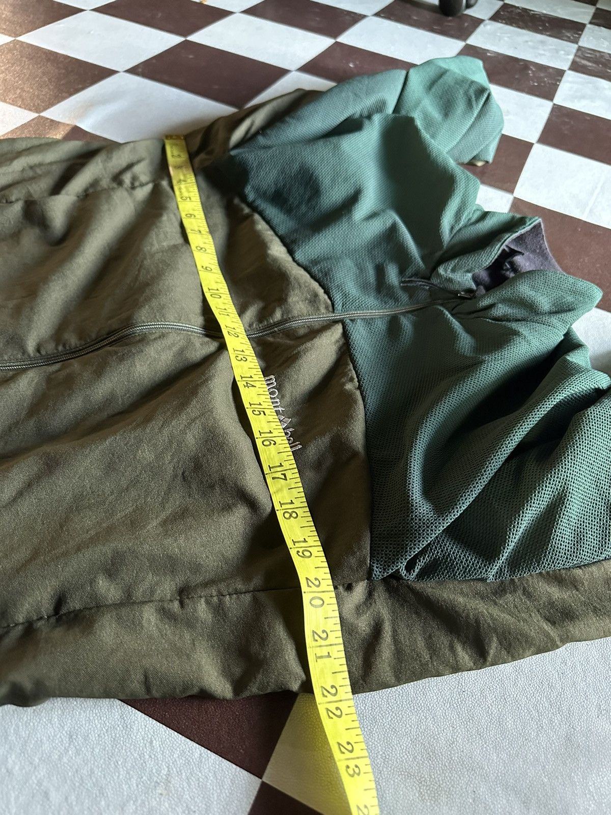 Montbell Montbell outdoor jacket Size US L / EU 52-54 / 3 - 9 Thumbnail