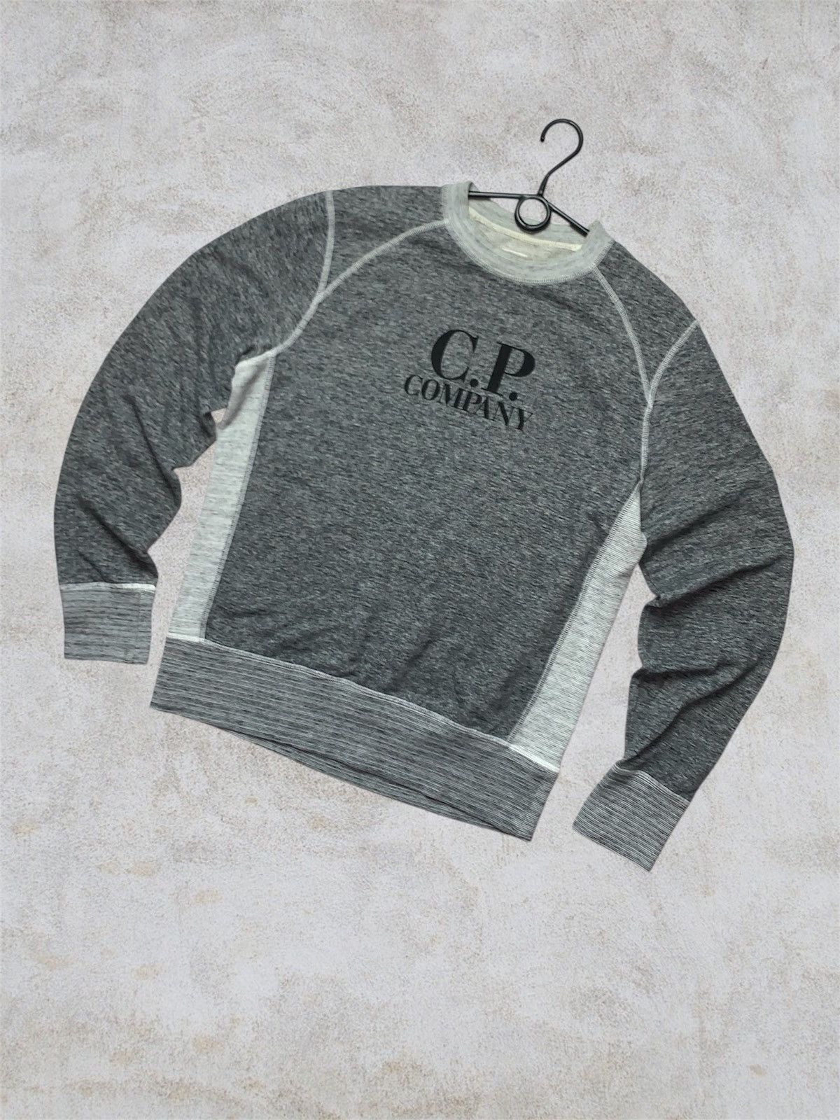 Vintage C.p. Company vintage sweatshirt casuals Size L-XL logo Size US L / EU 52-54 / 3 - 1 Thumbnail