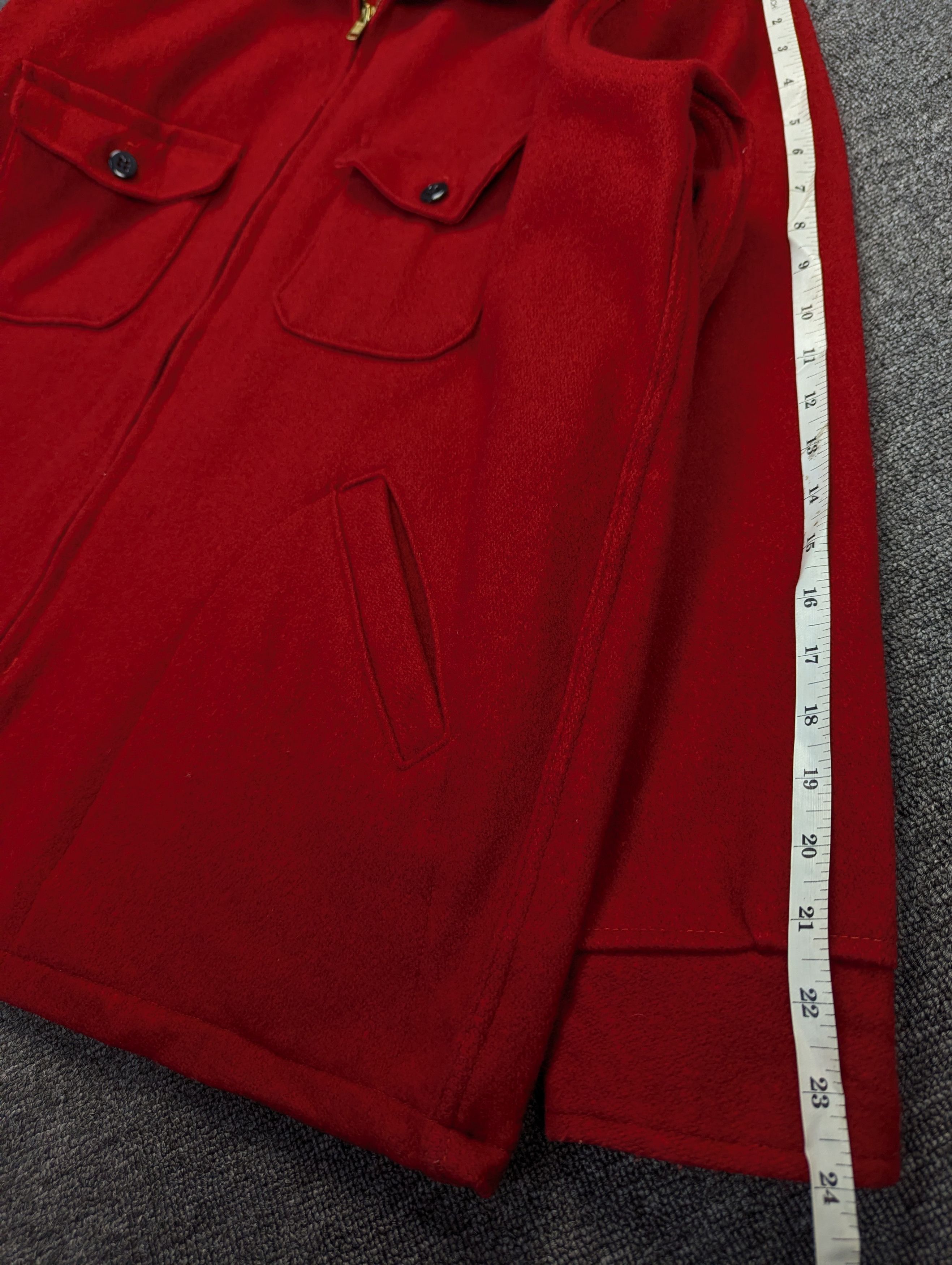 Vintage Vintage 1980s Melton Red Wool Jacket Size US L / EU 52-54 / 3 - 17 Thumbnail