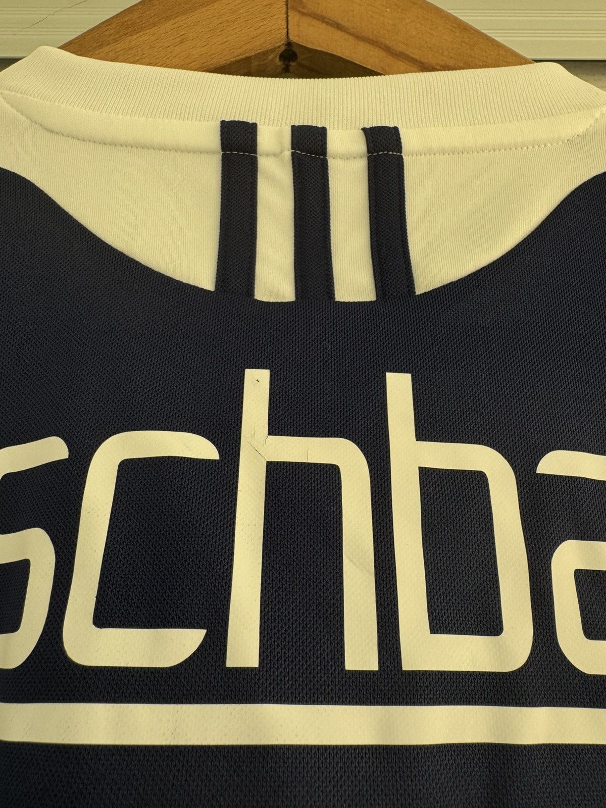 Adidas Etoile Carouge 2010-2011 Home Soccer Jersey Football Kit Size US L / EU 52-54 / 3 - 11 Thumbnail