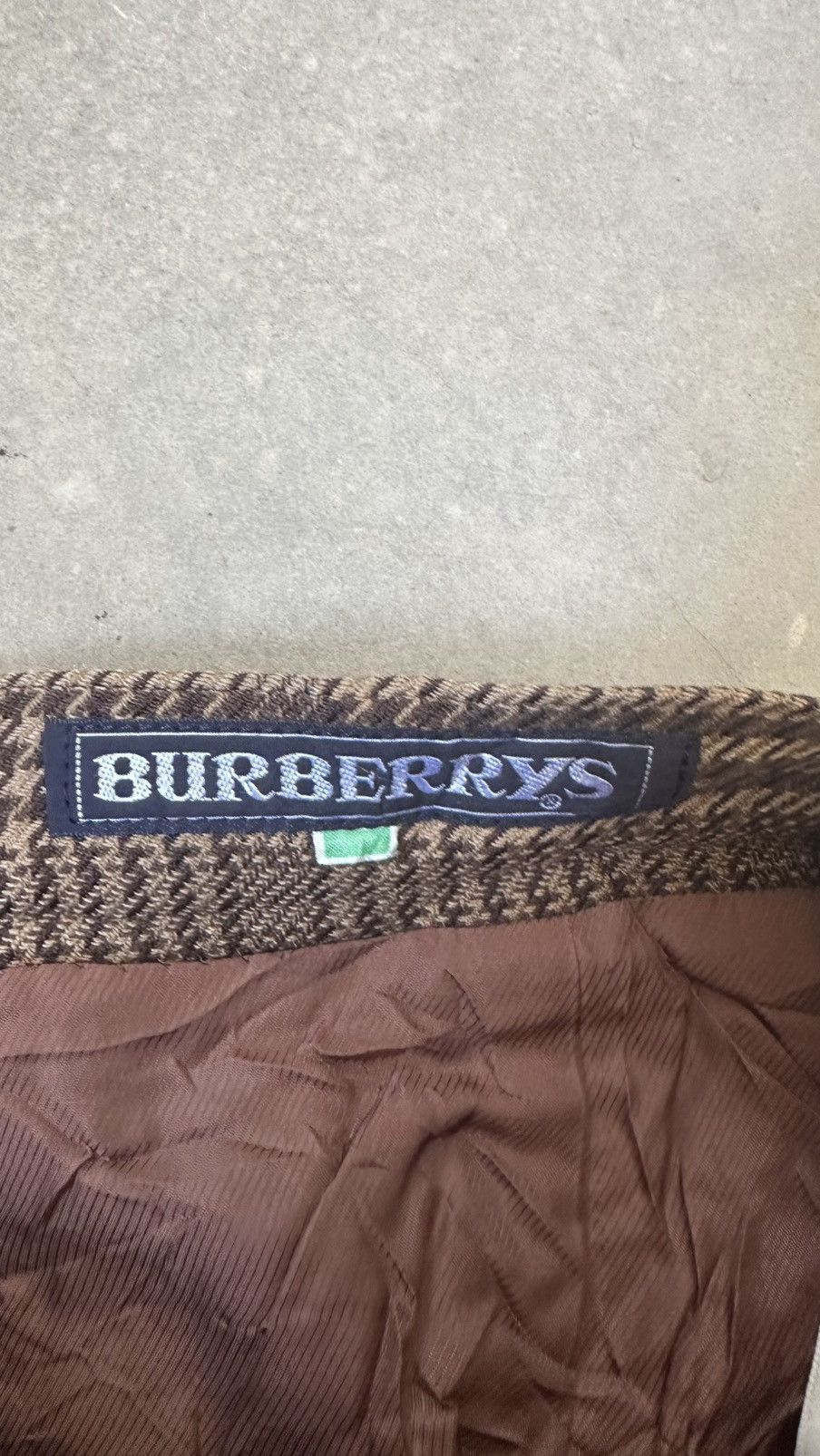 Burberry VINTAGE BURBERRYS CHECKERED SKIRT Size 26" / US 2 / IT 38 - 4 Thumbnail