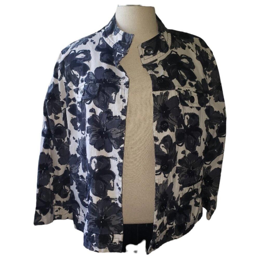 Charter Club CT1618 Charter Club Black & White Denim Floral Jacket L Size L / US 10 / IT 46 - 1 Thumbnail