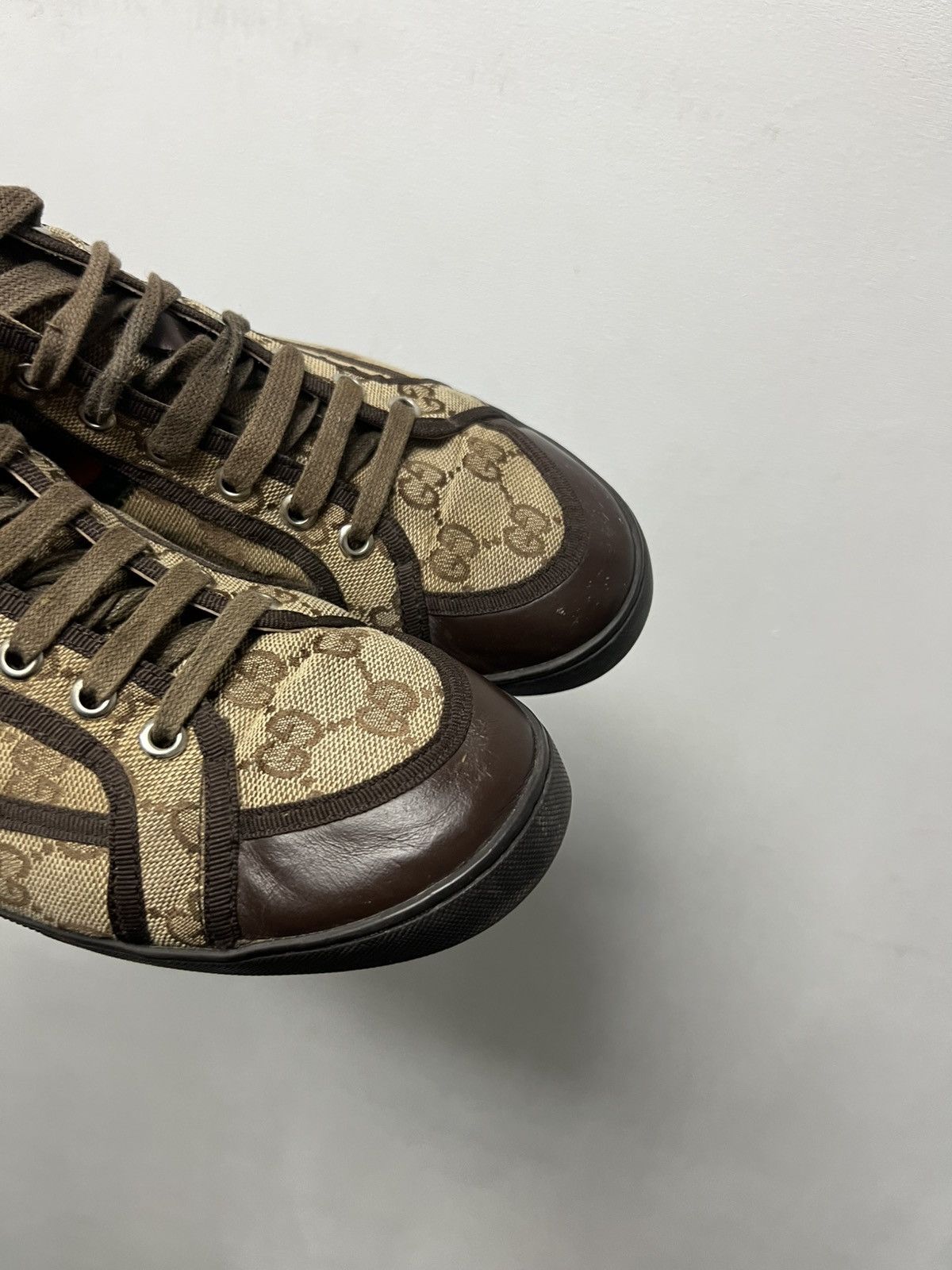 Gucci Vintage Y2K Gucci high top canvas monogram sneakers US 8 Size US 8 / EU 41 - 10 Thumbnail