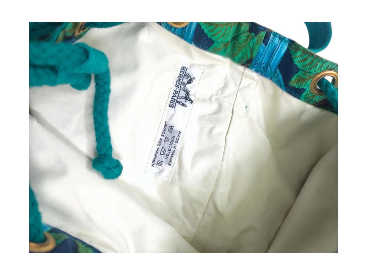 RARE Vintage Hermès Toile Les Perroquets Bucket Bag