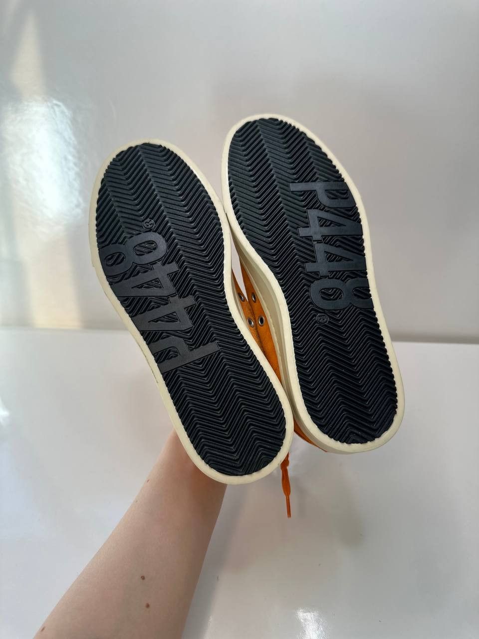 P448 P448 Jack Suede Orange Low Top Sneakers & Trainers US 6.5 Size US 6.5 / IT 36.5 - 5 Thumbnail