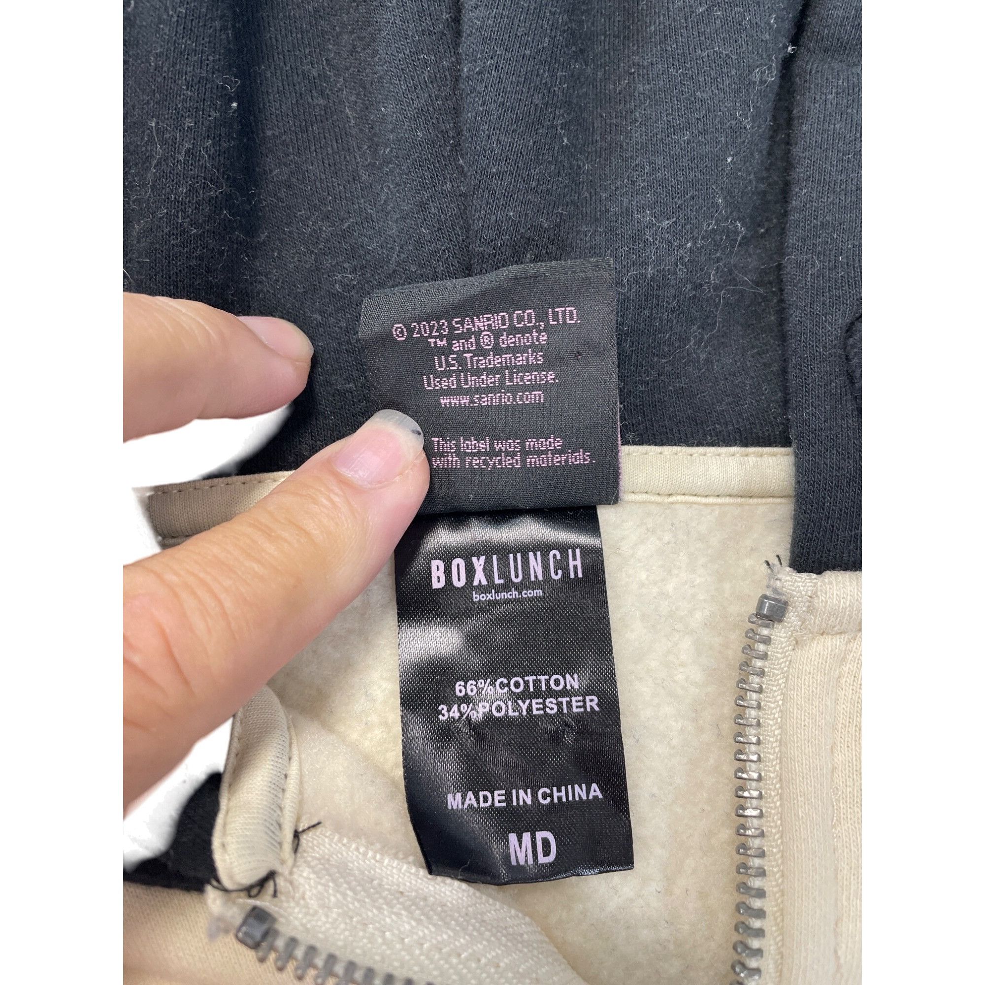 Other Hello Kitty By Sanrio BoxLunch Zip-Up beige black hoodie ssw Size M / US 6-8 / IT 42-44 - 3 Thumbnail