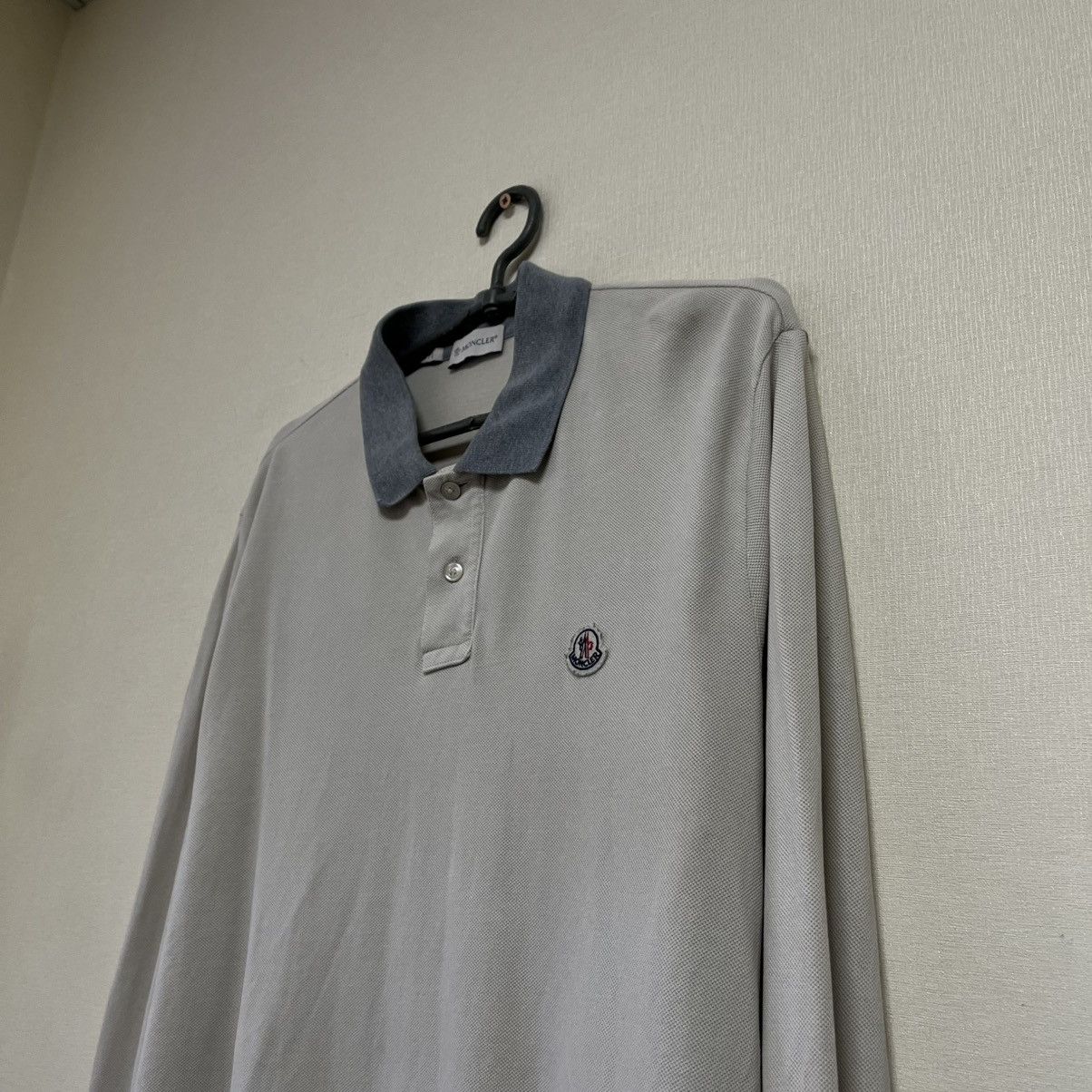 Moncler Moncler polo long sleeve T-shirt old money luxury Size US XL / EU 56 / 4 - 2 Thumbnail