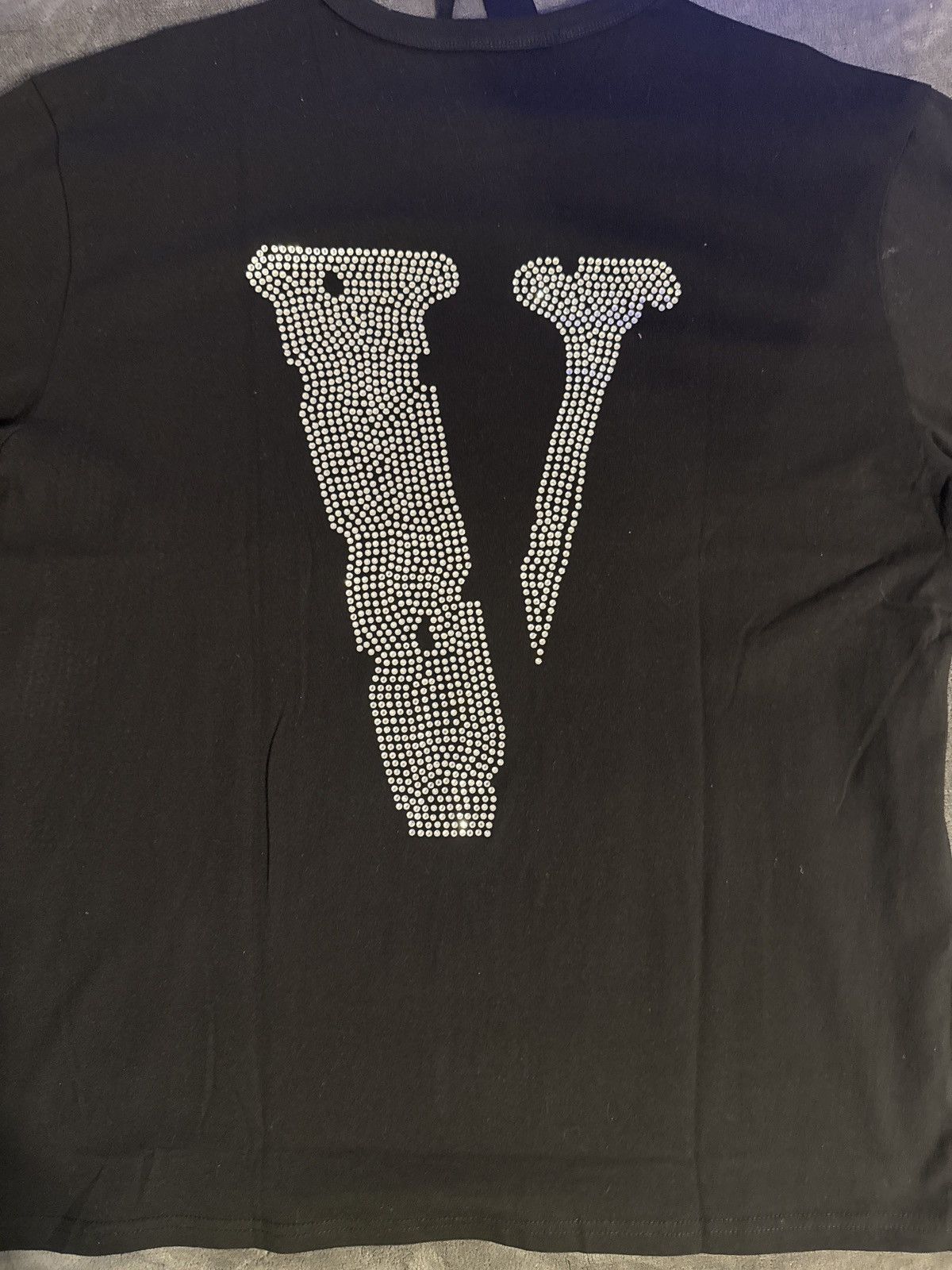 Swarovski × Vlone Vlone x Swarovski tee size LG Size US L / EU 52-54 / 3 - 2 Thumbnail