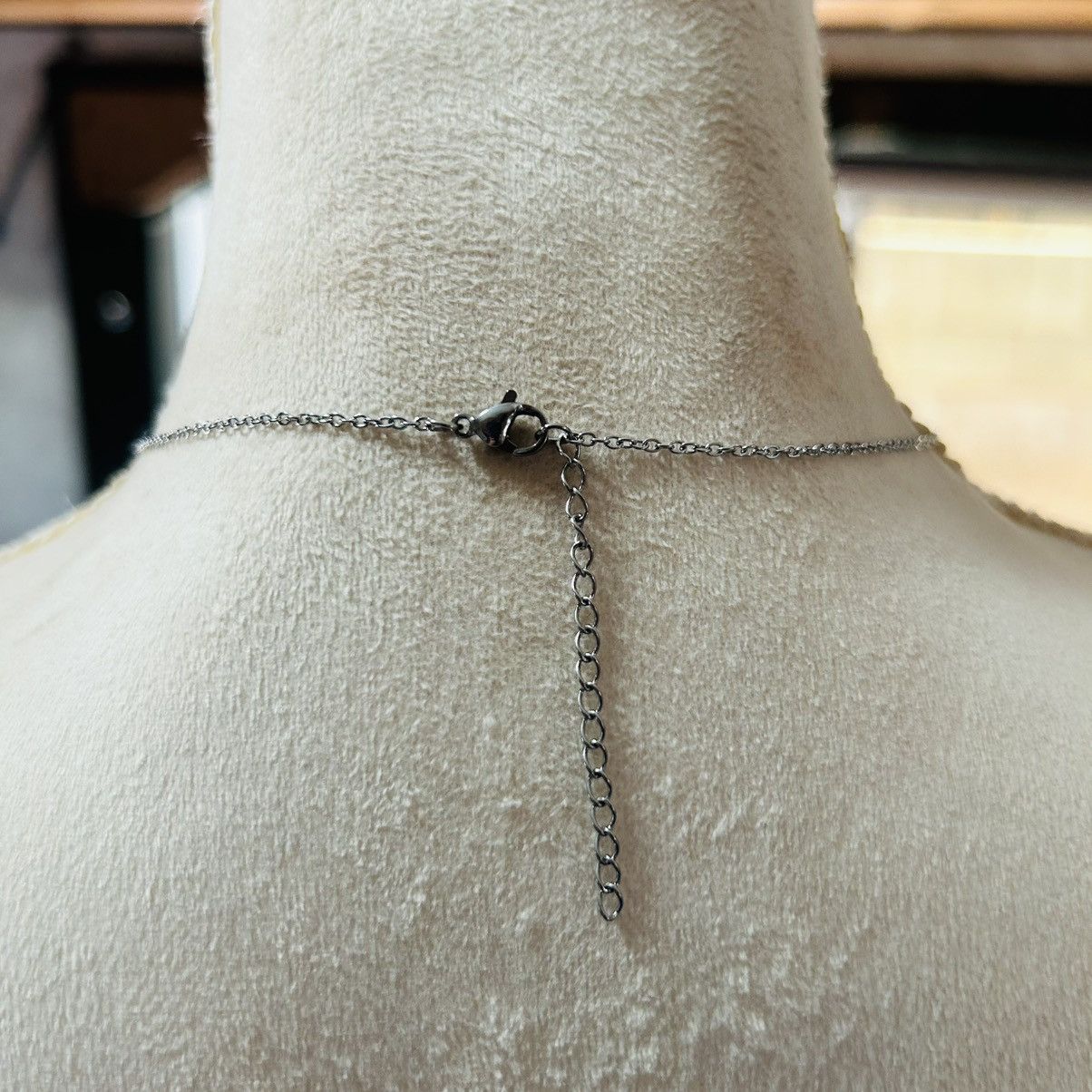 Handmade Handcrafted heavy silver cowgirl pendant on chain necklace Size ONE SIZE - 4 Thumbnail