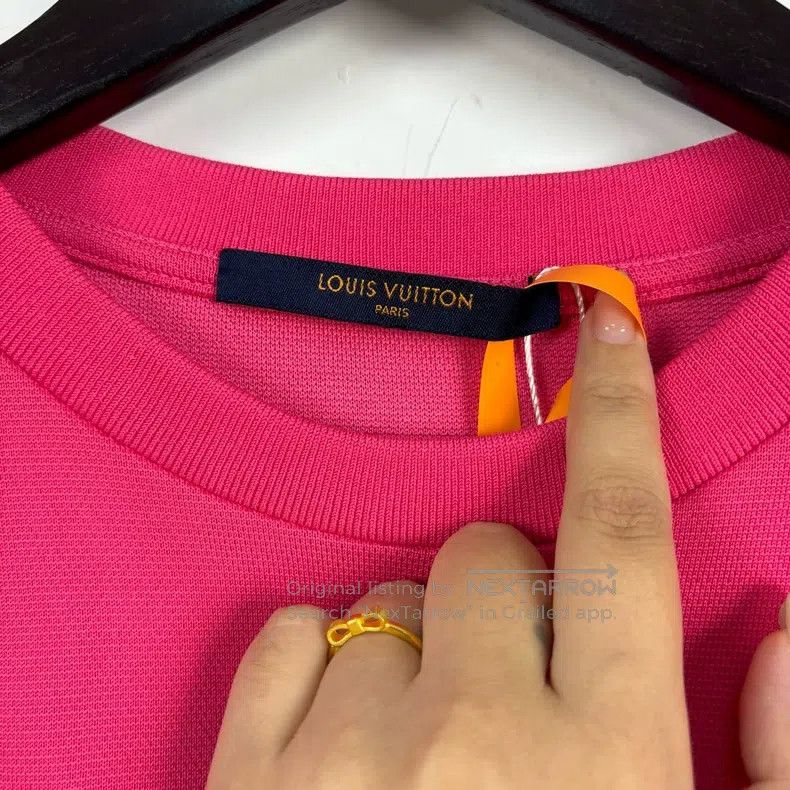 Louis Vuitton Louis Vuitton Pink embroidered logo short sleeve Size US XS / EU 42 / 0 - 3 Thumbnail