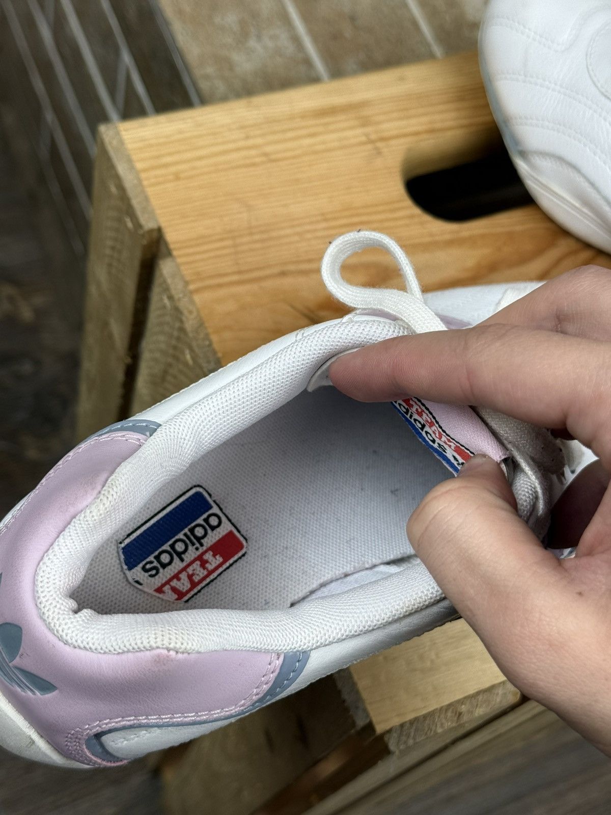 Adidas Adidas Goodyear Vintage Leather Y2K White /Pink Shoes Size US 8 / IT 38 - 12 Thumbnail