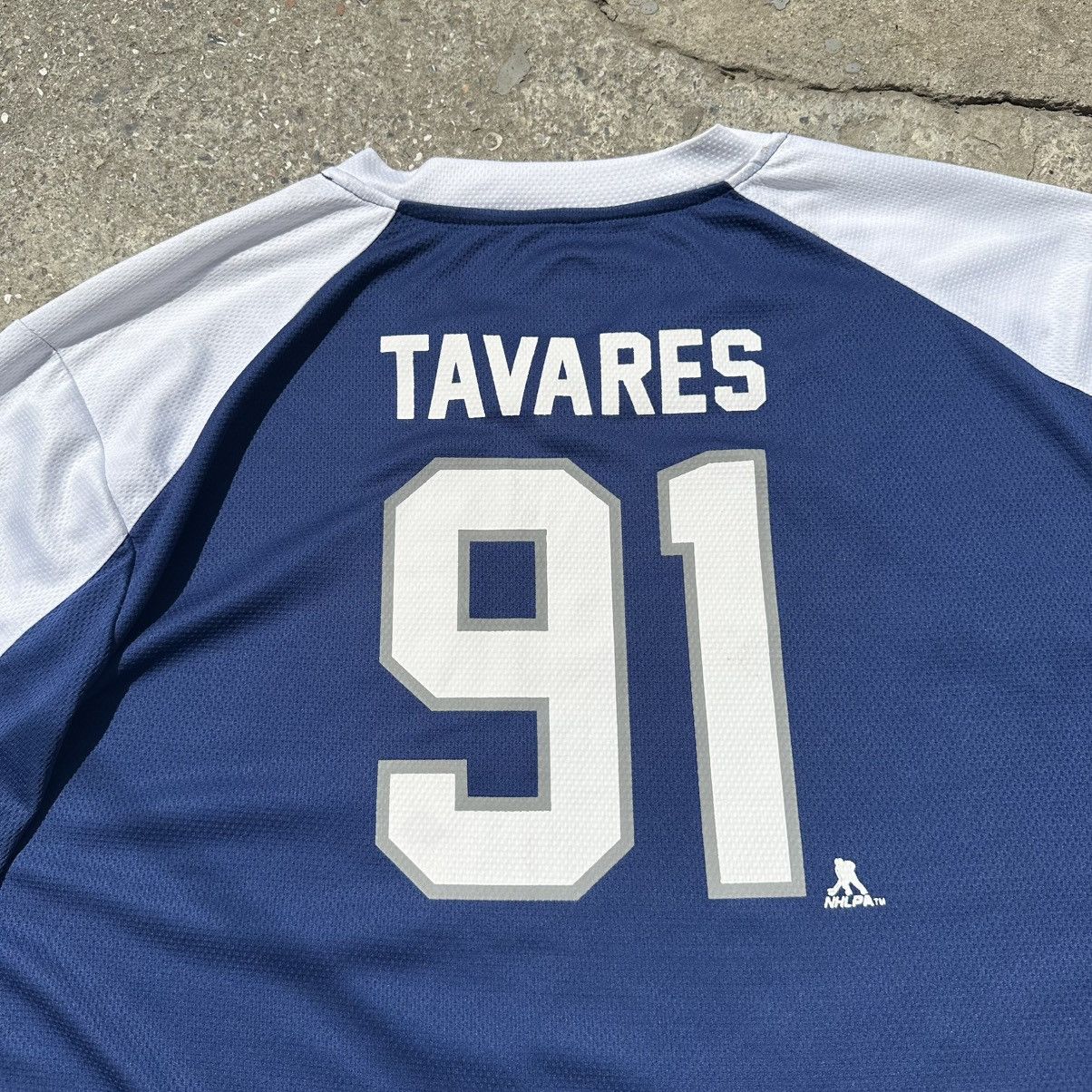 NHL NHL JOHN TAVARES 91 TORONTO MAPLE LEAFS hockey jersey Size US XL / EU 56 / 4 - 6 Thumbnail