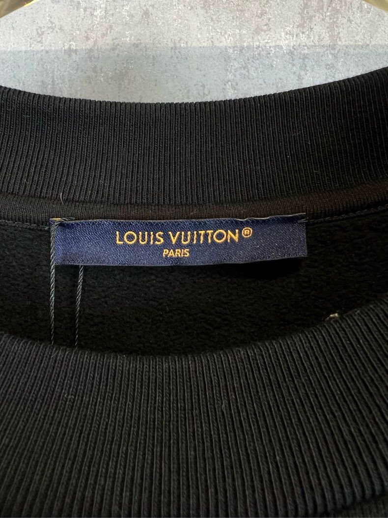 Louis Vuitton Louis Vuitton size 4l New Colorful Gradient Old Flower Swea Size US M / EU 48-50 / 2 - 4 Thumbnail
