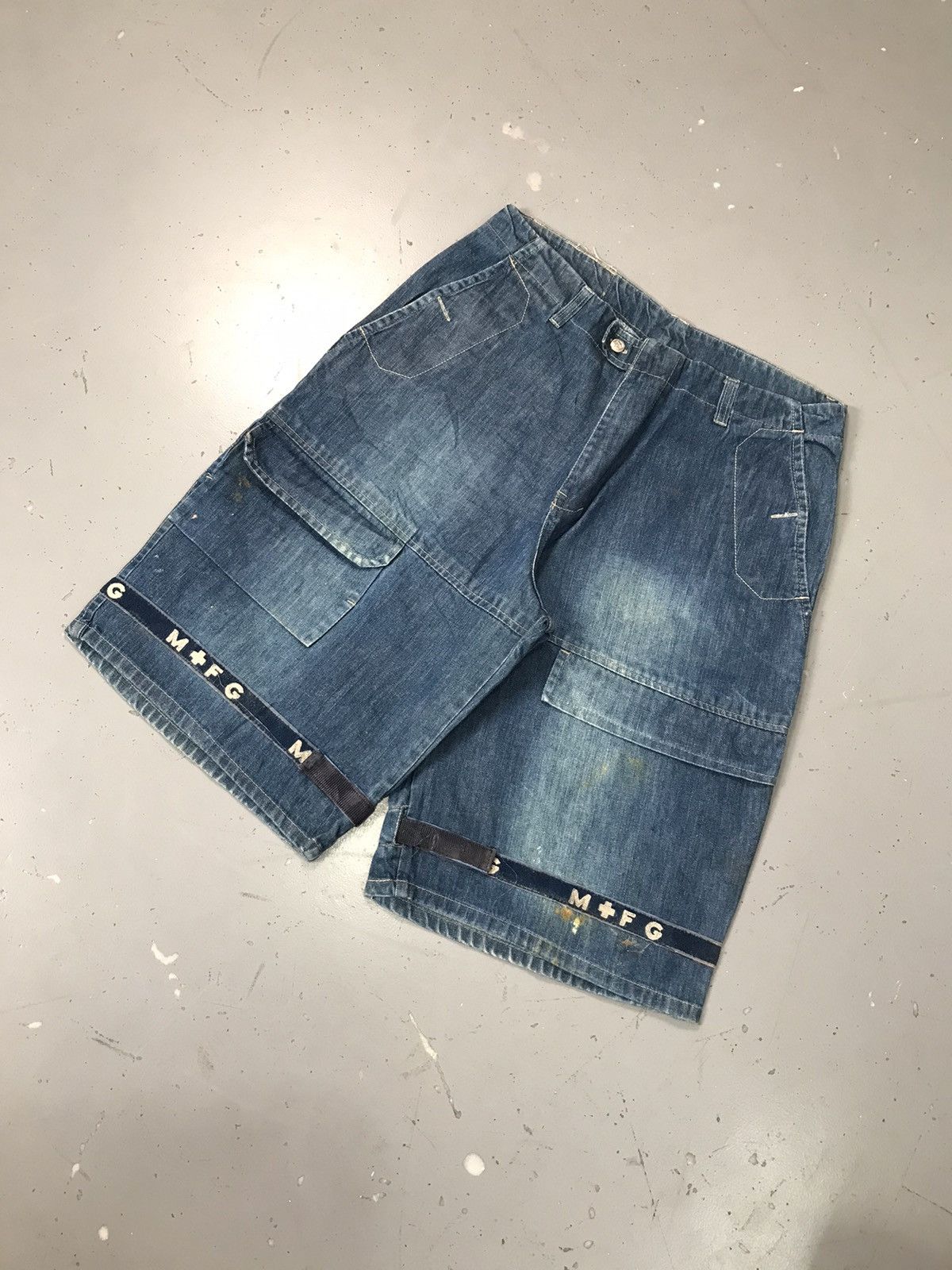 Marithe + Francois Girbaud Vintage marithe & Francois girbaud big pocket denim jort Size US 38 / EU 54 - 3 Thumbnail