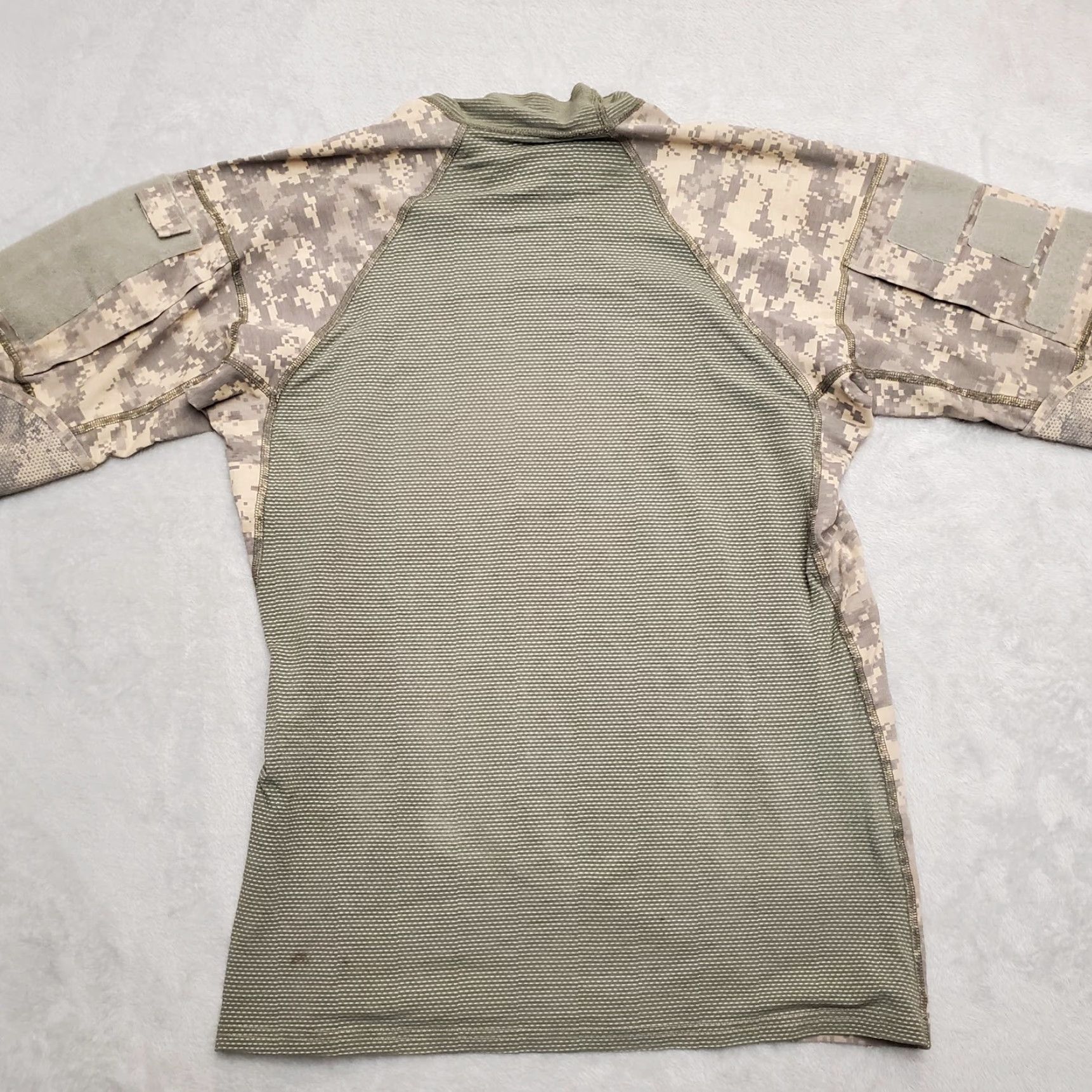 Vintage Massif Mountain Gear Shirt Men L Green Digital Camoflage Army Combat ACS USA Shirt Mens Green Camouflage Military USA Size US L / EU 52-54 / 3 - 6 Thumbnail