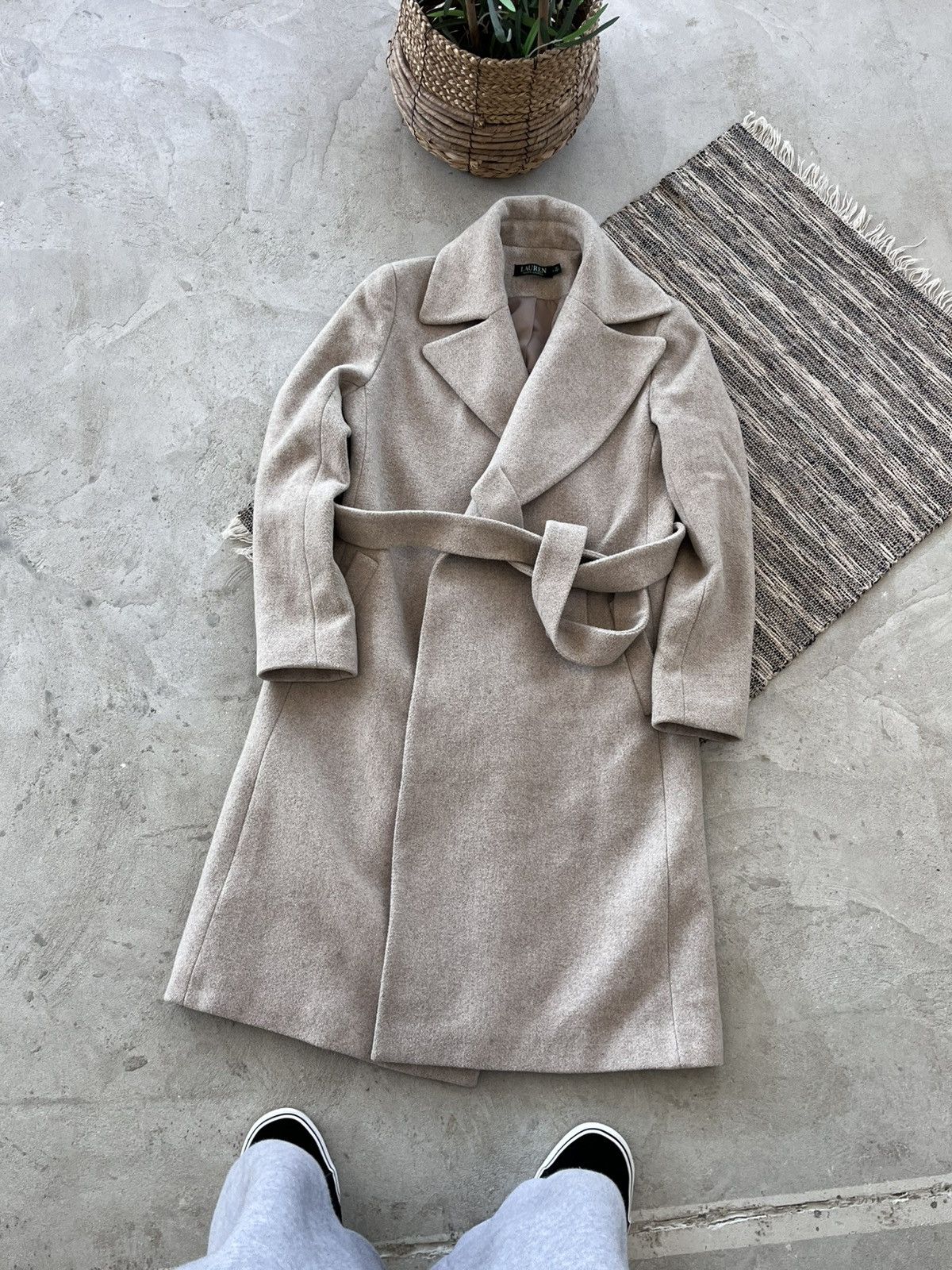 Polo Ralph Lauren Vintage Polo Ralph Lauren Wool Coat Beige Classic Luxury Size XS / US 0-2 / IT 36-38 - 1 Thumbnail