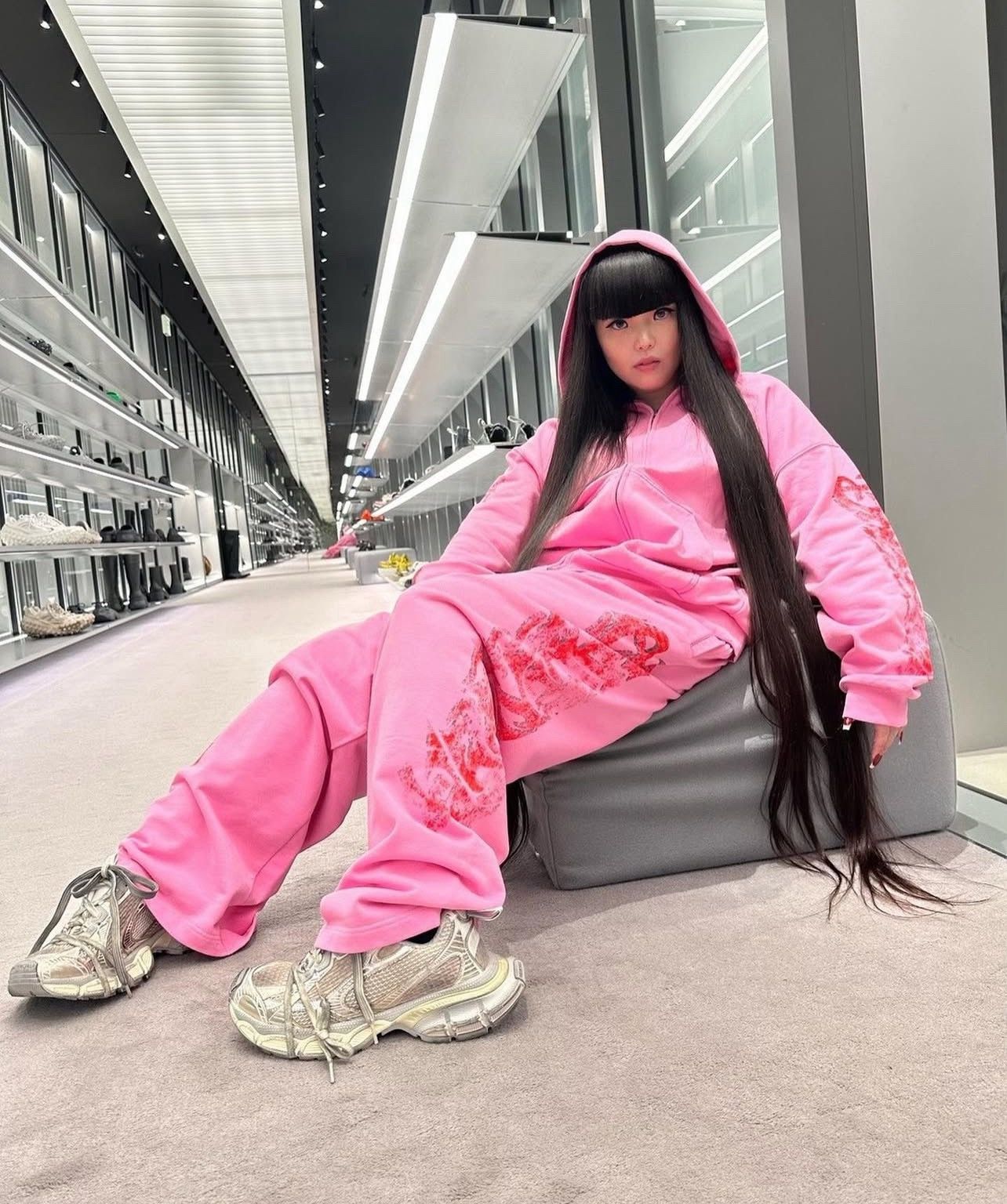 Balenciaga Offshore Zip Up Hoodie Size US 32 / EU 48 - 4 Thumbnail