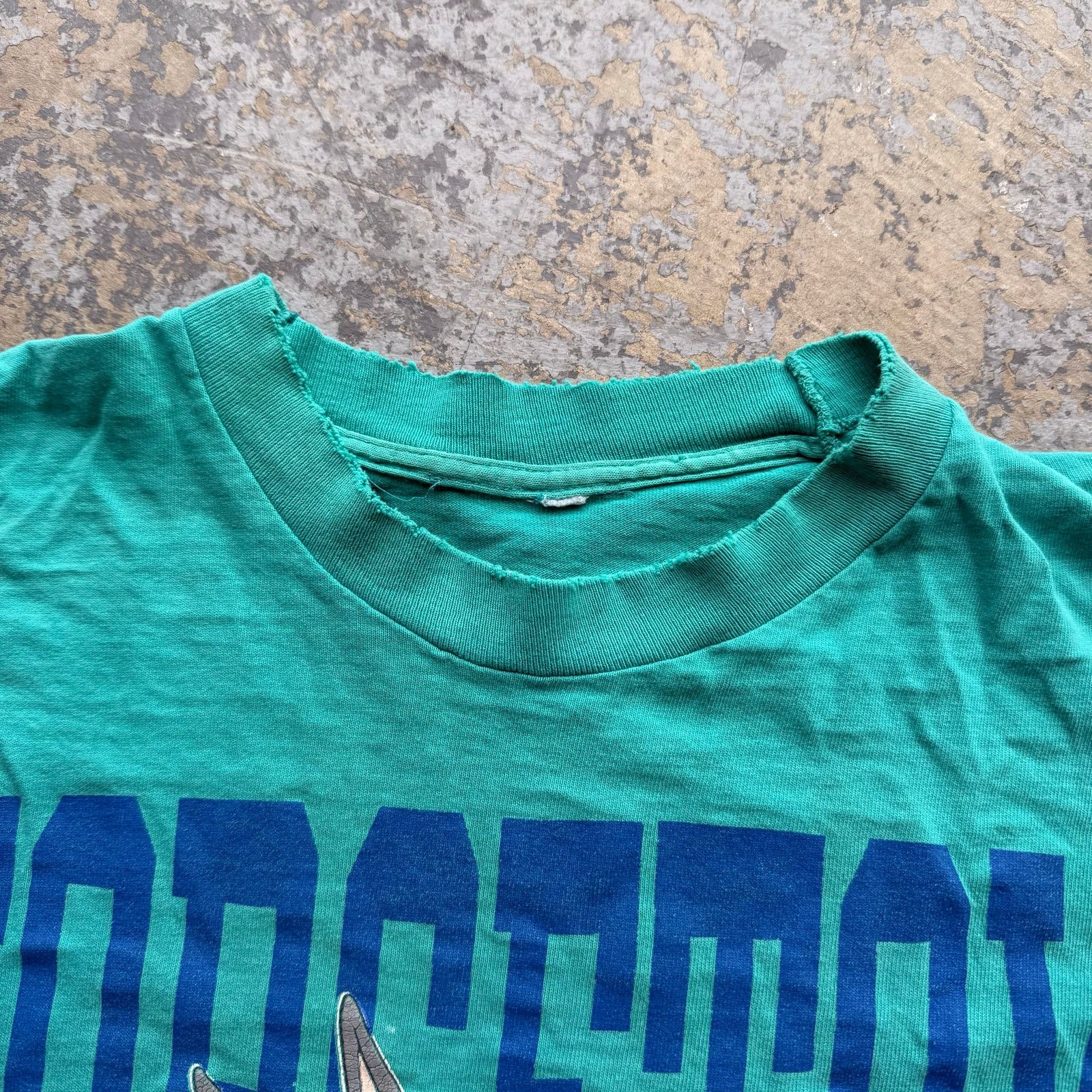 Vintage 90’s Georgetown Bugs Bunny Looney Tunes Tee Distressed Size US L / EU 52-54 / 3 - 5 Thumbnail