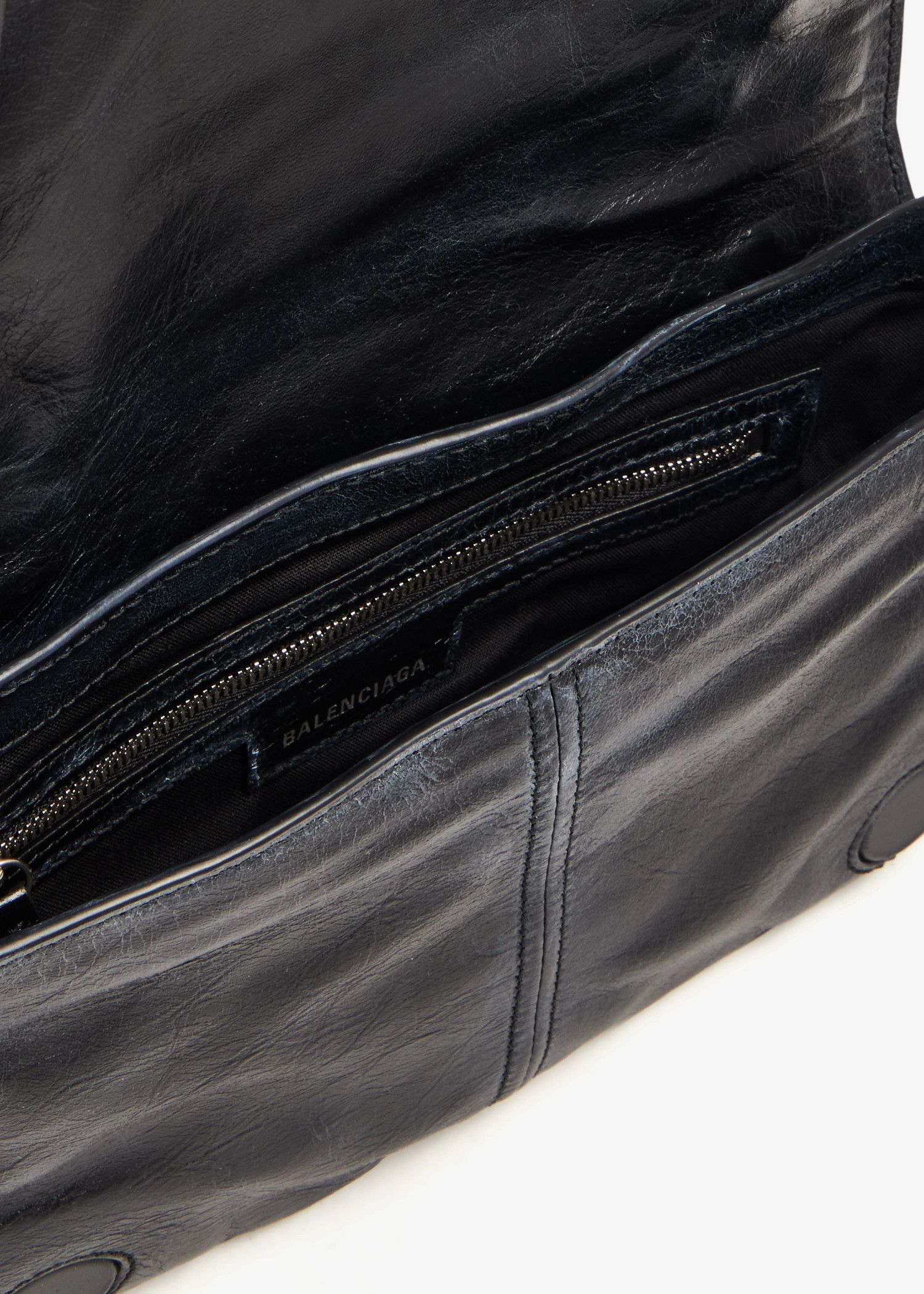 Balenciaga o1la1rc1a1225 Size: OS / Le Cagole XS Flap Bag in Black Size ONE SIZE - 4 Thumbnail