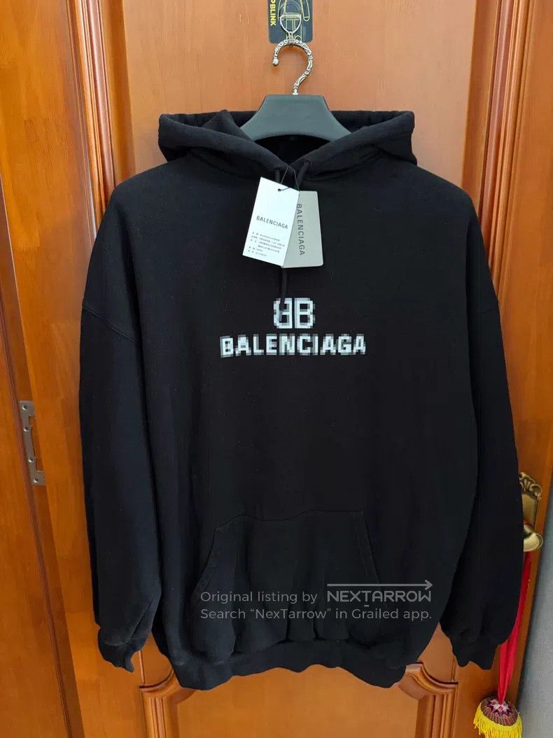 Balenciaga Balenciaga Mosaic logo hooded sweatshirt Size US S / EU 44-46 / 1 - 1 Thumbnail
