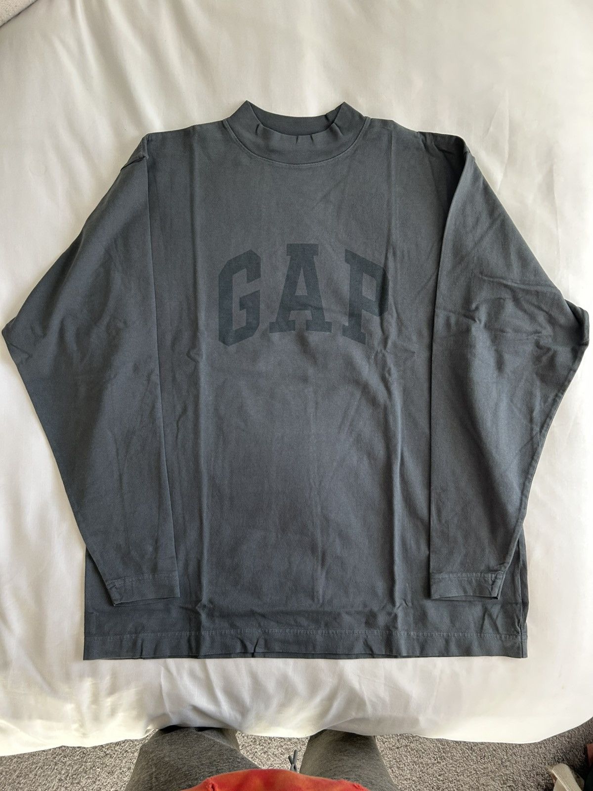 Gap × Yeezy Yeezy GAP Dove Long Sleeve Dark Green Tagged XS Size US M / EU 48-50 / 2 - 1 Thumbnail