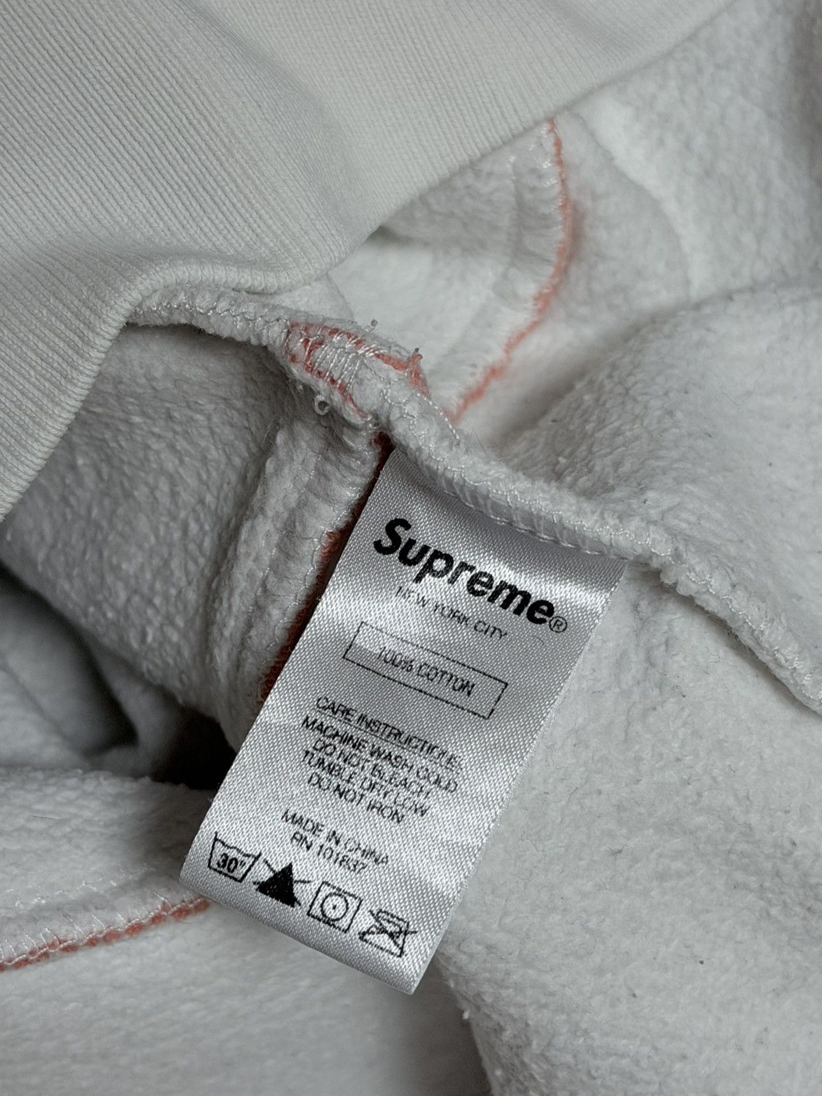 Supreme Supreme Piping Script Logo Hoodie Off White Pink M Size US M / EU 48-50 / 2 - 16 Thumbnail