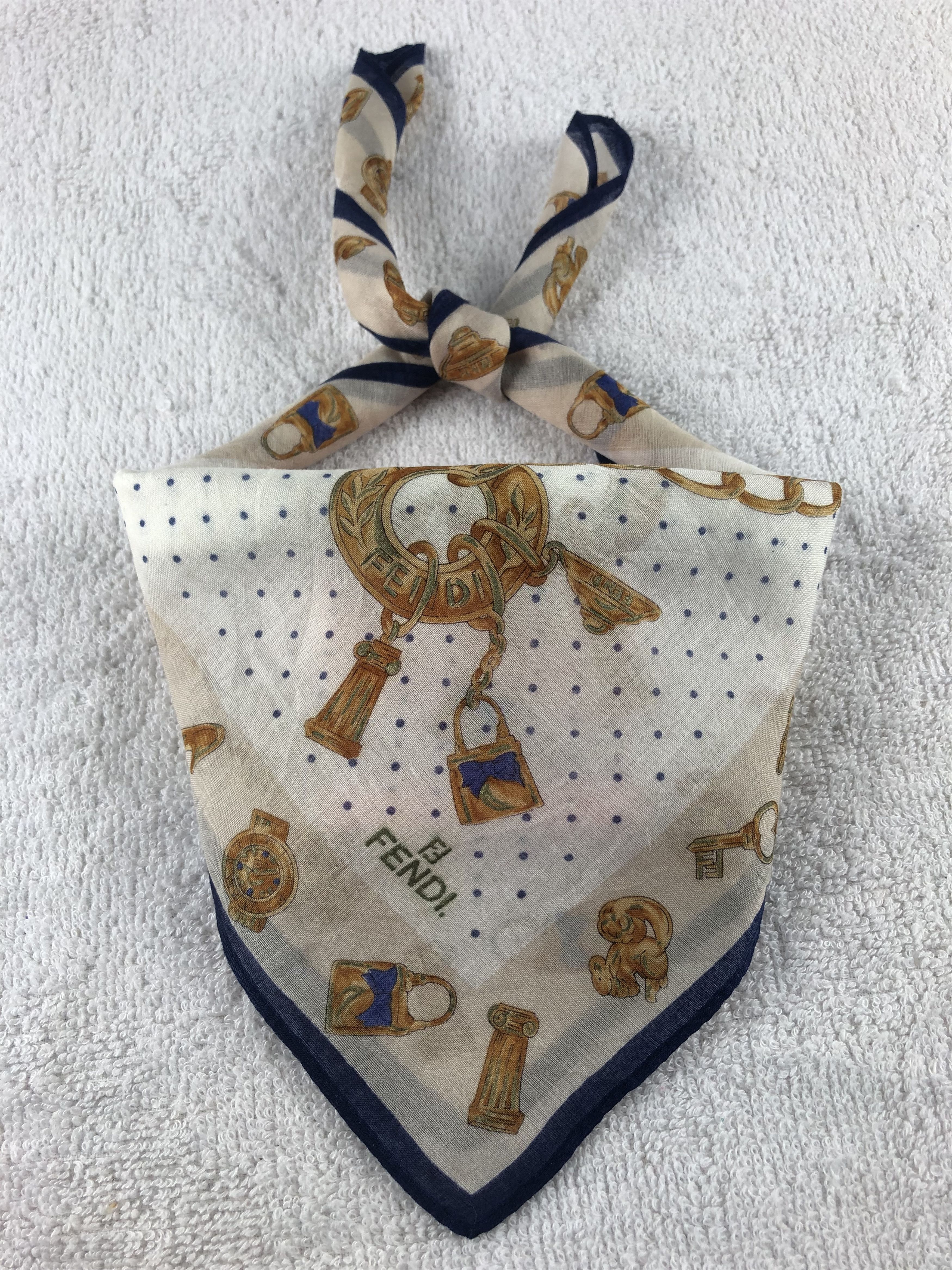 Vintage Fendi Handkerchief / Bandana / Neckerchief A1723 Size ONE SIZE - 1 Thumbnail
